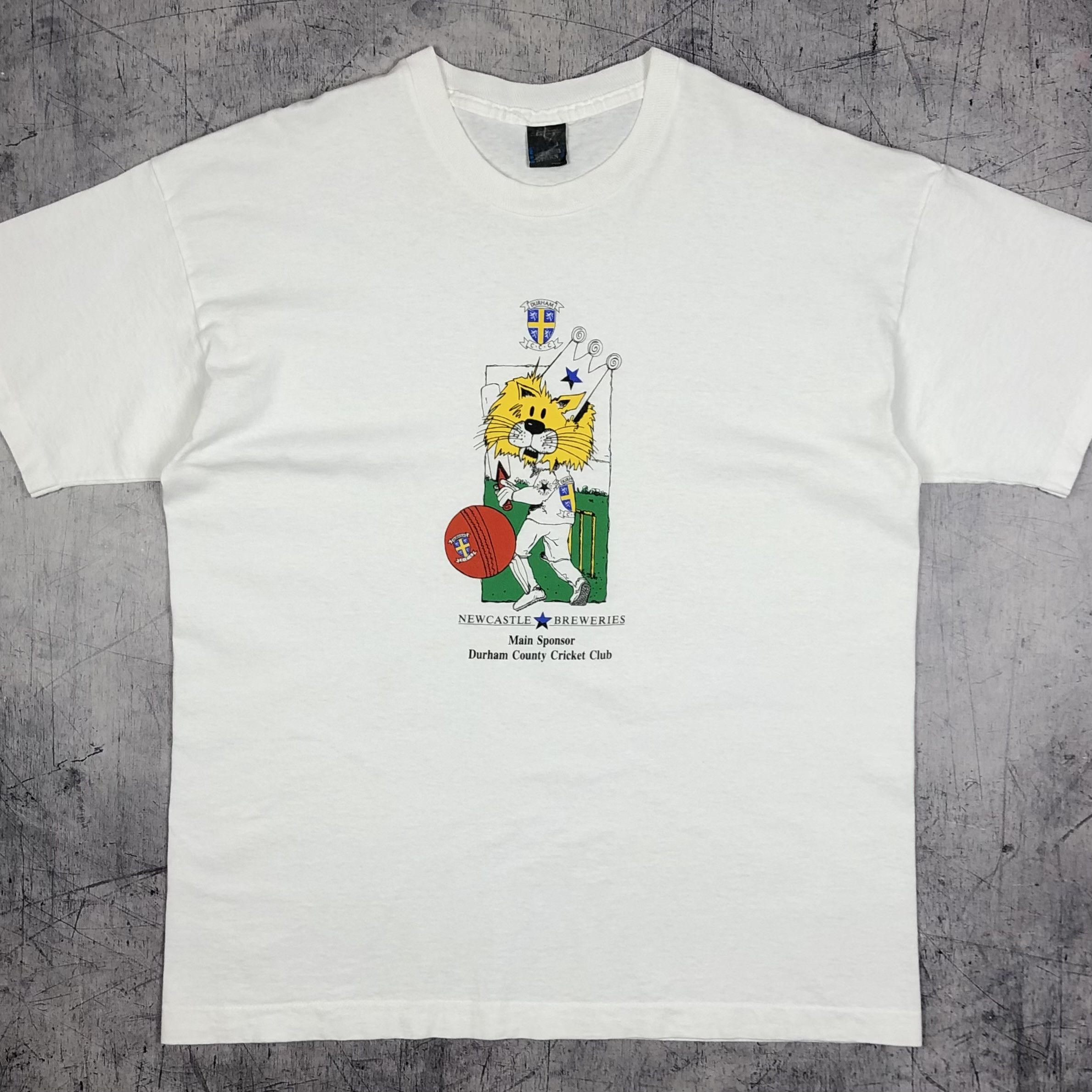 Retrofit 90s Newcastle Mascot Lion Durham Cricket Club Tee Size US XL / EU 56 / 4 - 1 Thumbnail