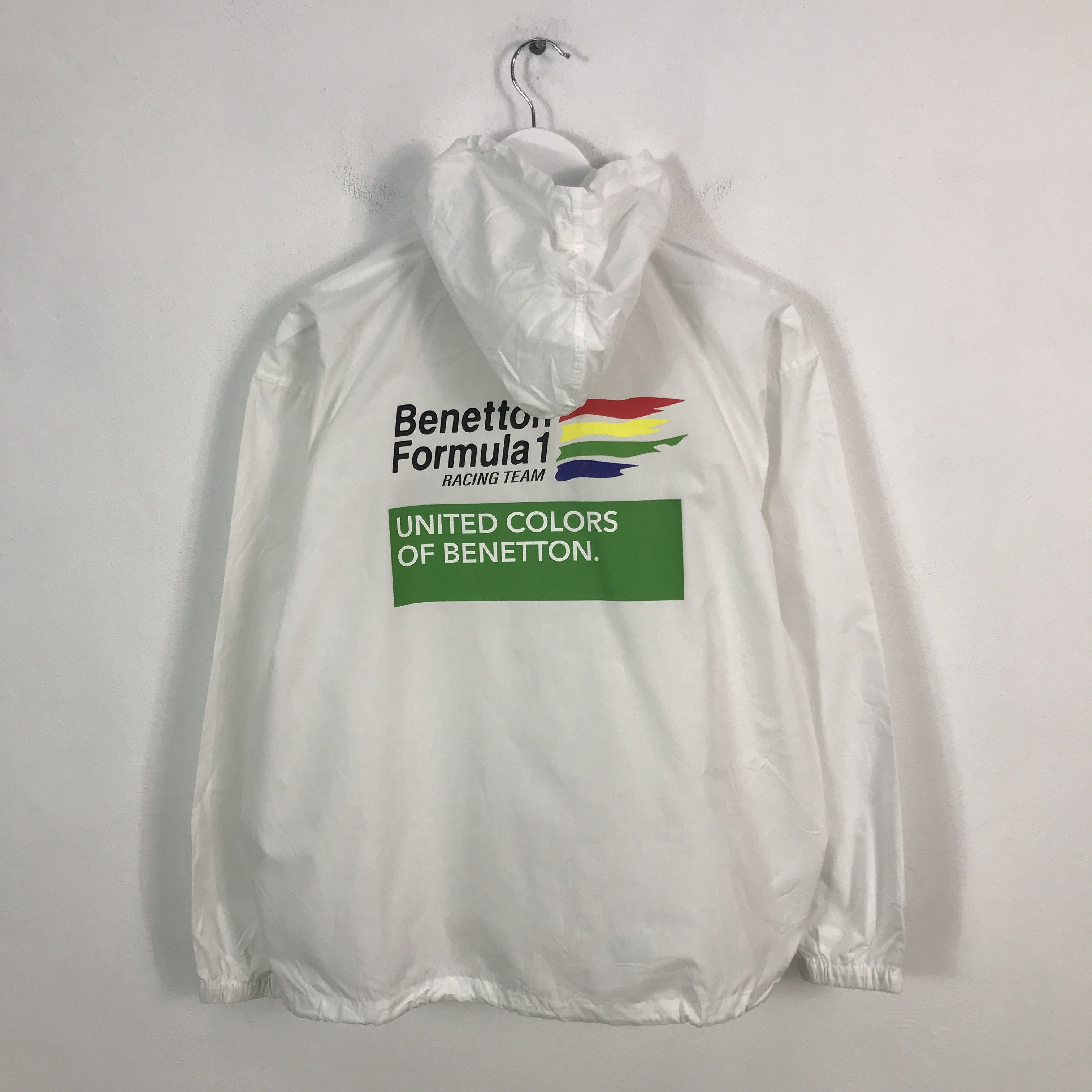 United Colors Of Benetton United Colour of Benetton Windbreaker Raincoat Jacket Size US L / EU 52-54 / 3 - 1 Thumbnail