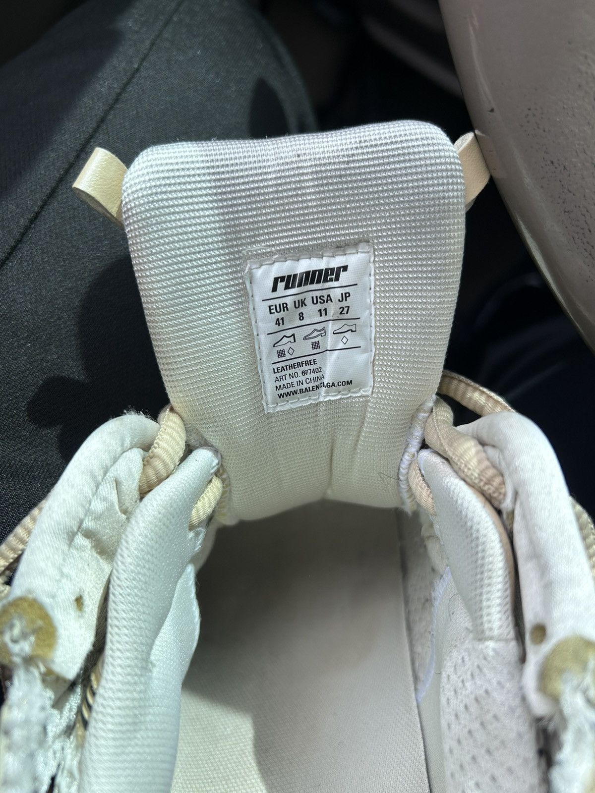 Balenciaga BALENCIAGA RUNNER Size US 9 / EU 42 - 9 Thumbnail