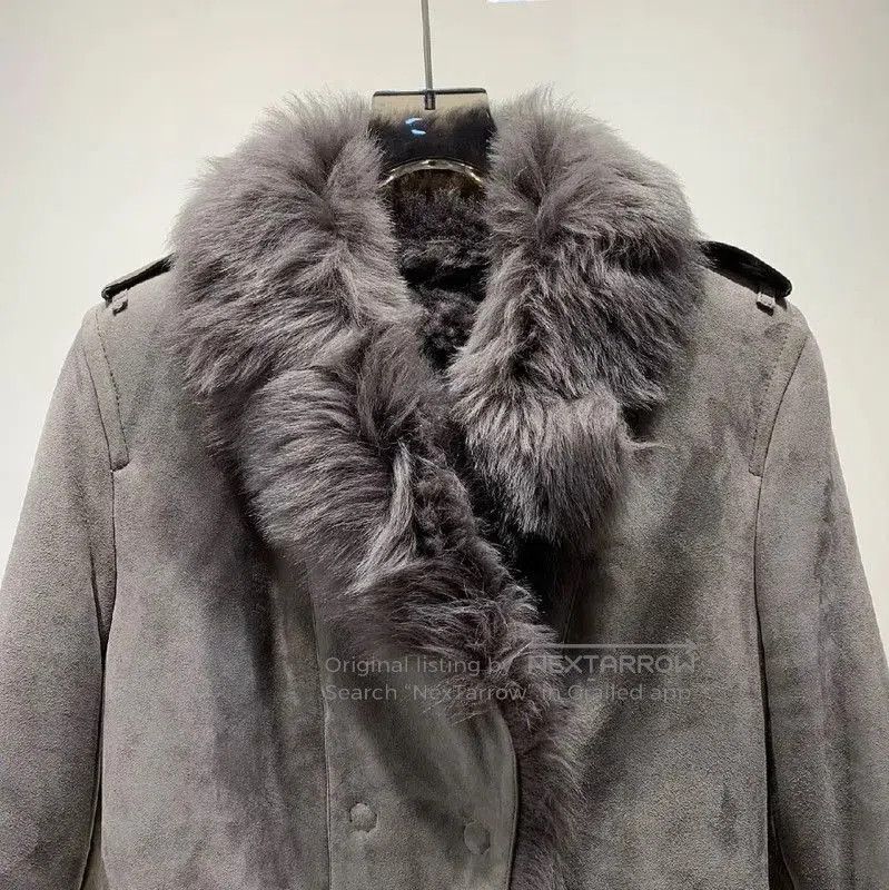 Burberry Burberry Gray Women's Coat with Fur Collar. Size XL / US 12-14 / IT 48-50 - 3 Thumbnail