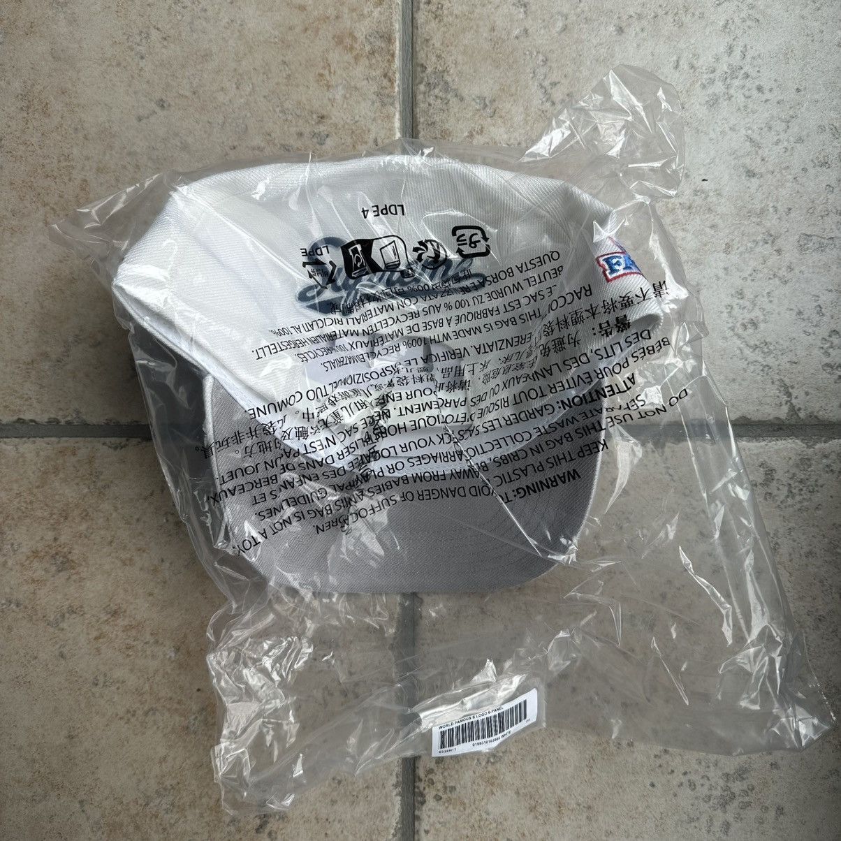 Supreme Supreme World Famous S Logo 6-Panel (SS26) White Size ONE SIZE - 3 Thumbnail