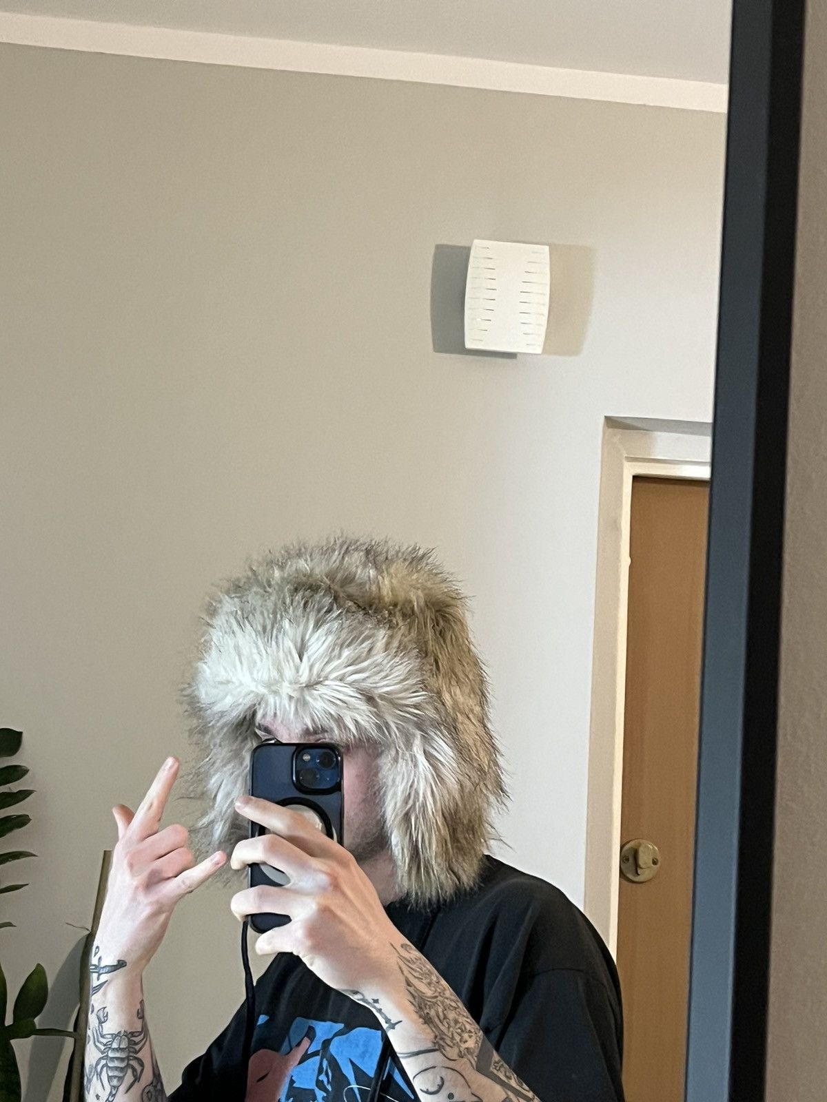 Other faux fur ushanka fuzzy hat y2k Vintage Size ONE SIZE - 1 Thumbnail