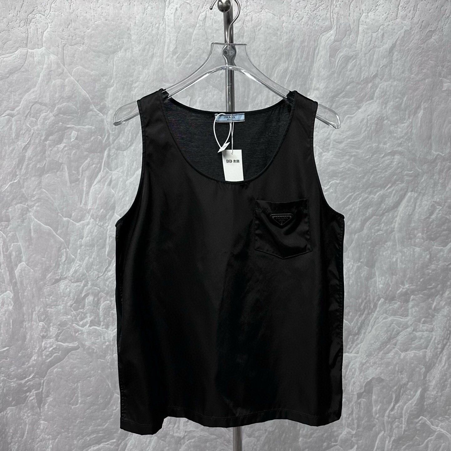 Prada prada sleeveless top with metal triangle logo Size S / US 4 / IT 40 - 1 Thumbnail