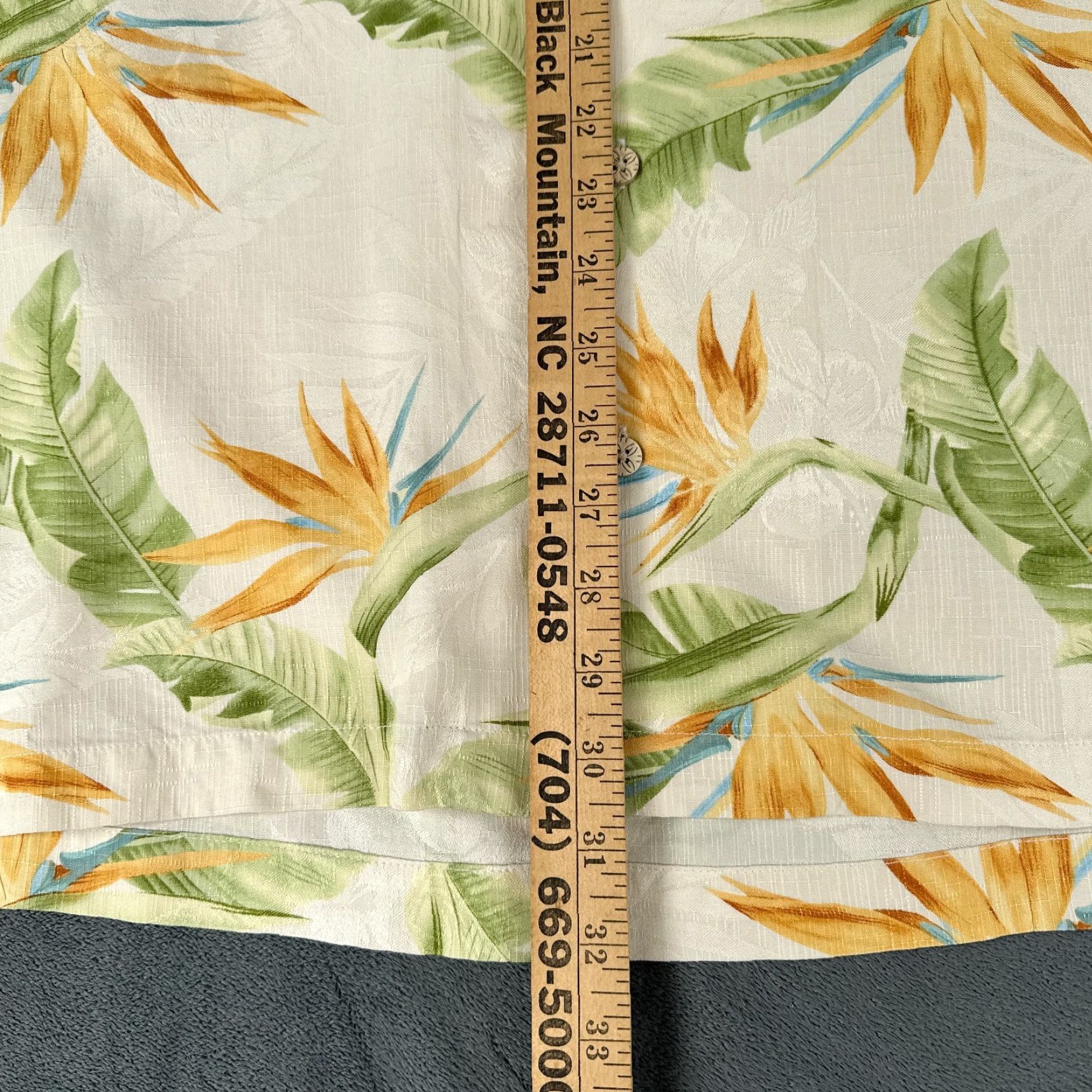 Tommy Bahama Tommy Bahama Shirt Mens Large Silk White Floral Hawaiian Button-Up Casual Beachwear 100% Silk Long Sleeve Multicolor Hawaiian Mens L Size US L / EU 52-54 / 3 - 6 Thumbnail