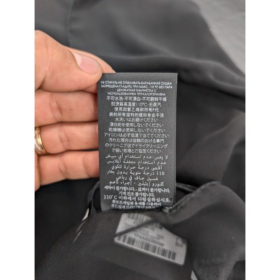 Saint Laurent Paris o1rshd1 Size: OS / Lavalliere Pointe Droite Scarf in Black Size ONE SIZE - 11 Thumbnail