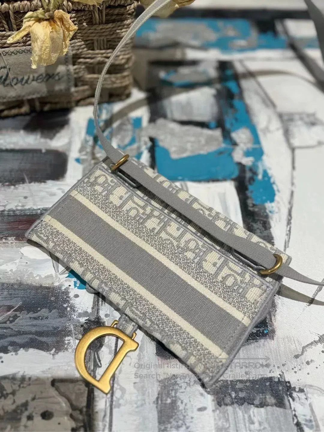Dior Dior Embroidered Saddle Bag. Size ONE SIZE - 2 Thumbnail