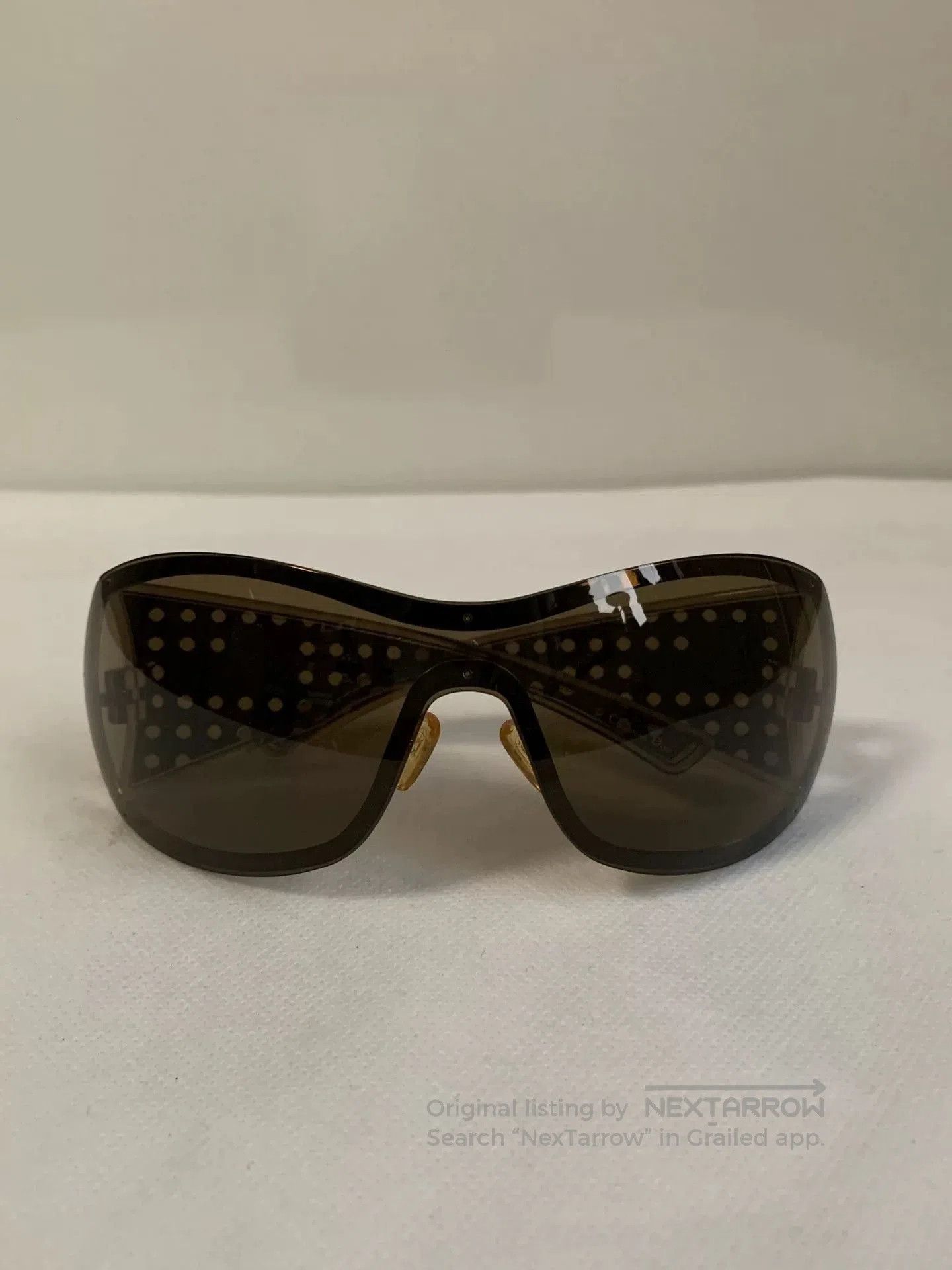 Dior Dior Vintage Pilot Sunglasses. Size ONE SIZE - 1 Thumbnail