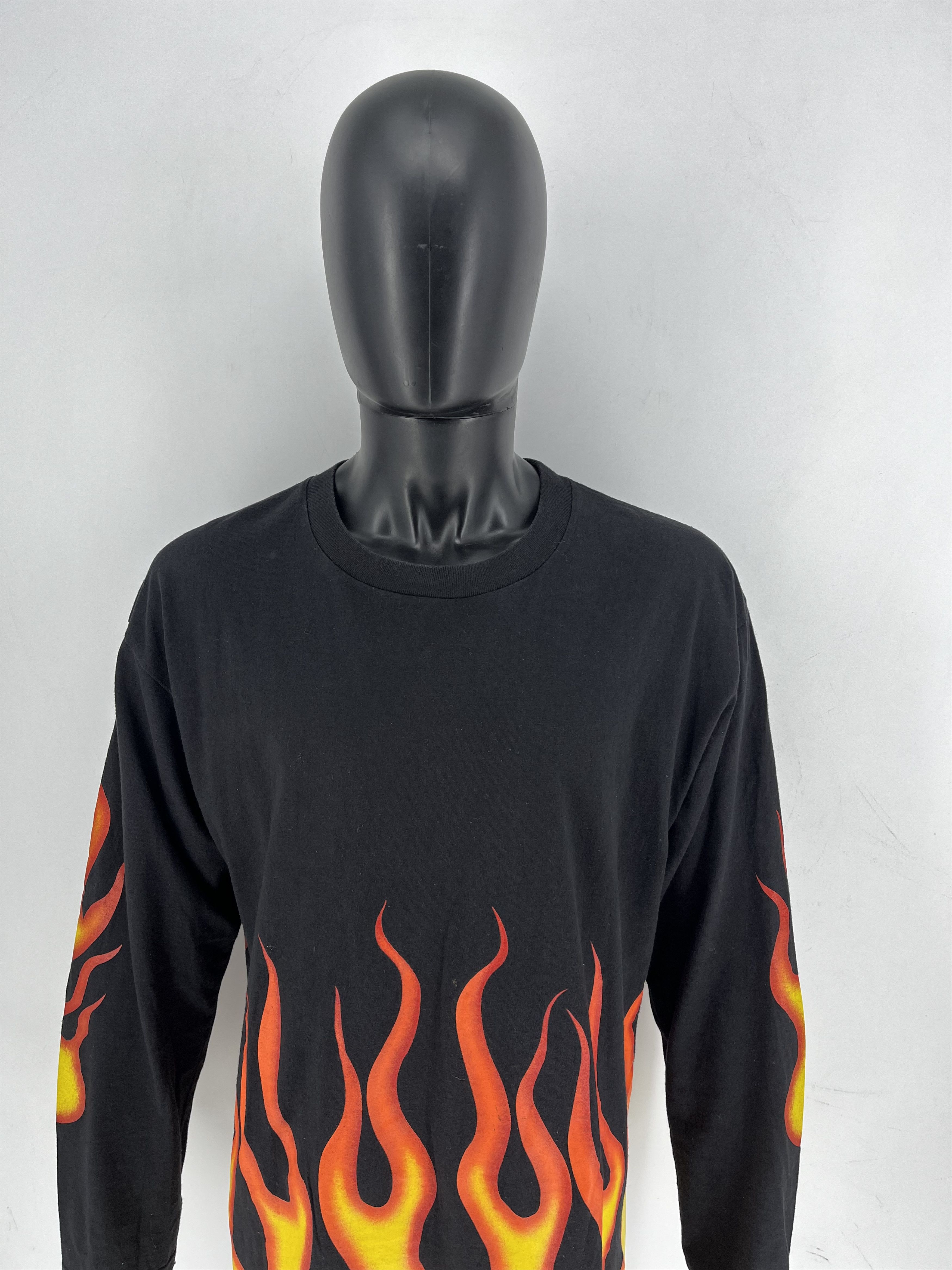 Band Tees Vintage Y2K Flame All Over Print Longsleeve Tee Size US L / EU 52-54 / 3 - 7 Thumbnail