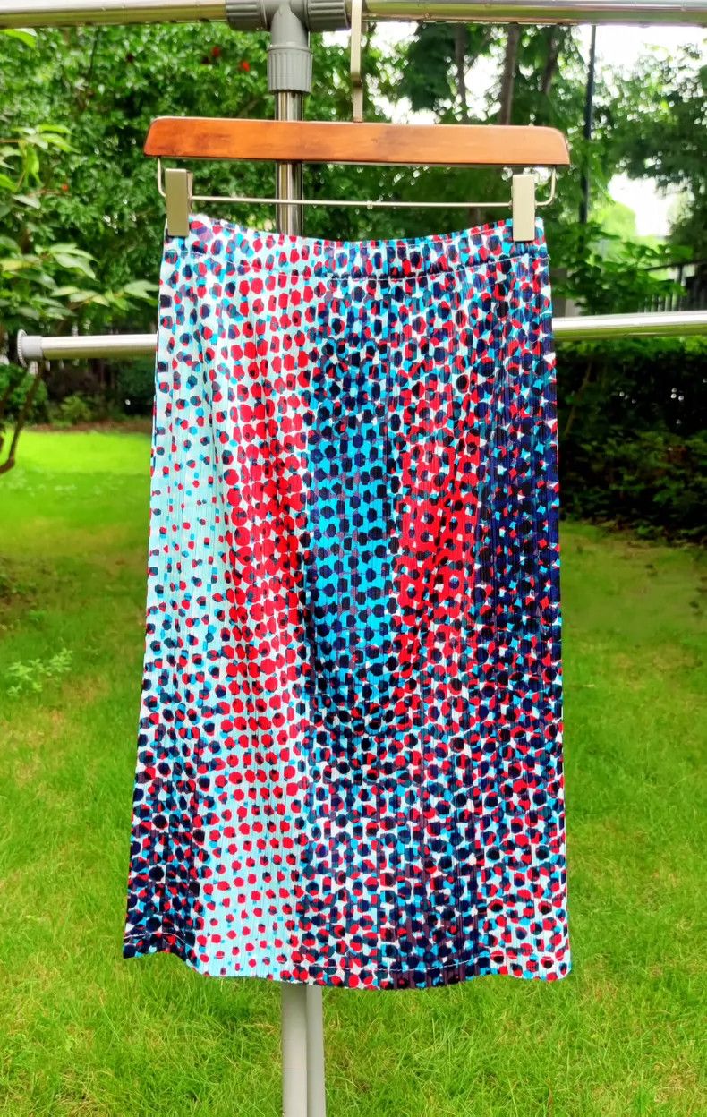 Issey Miyake Issey Miyake Blue Gradient Polka Dot Skirt - dmc Size US 26 / EU 42 - 1 Thumbnail