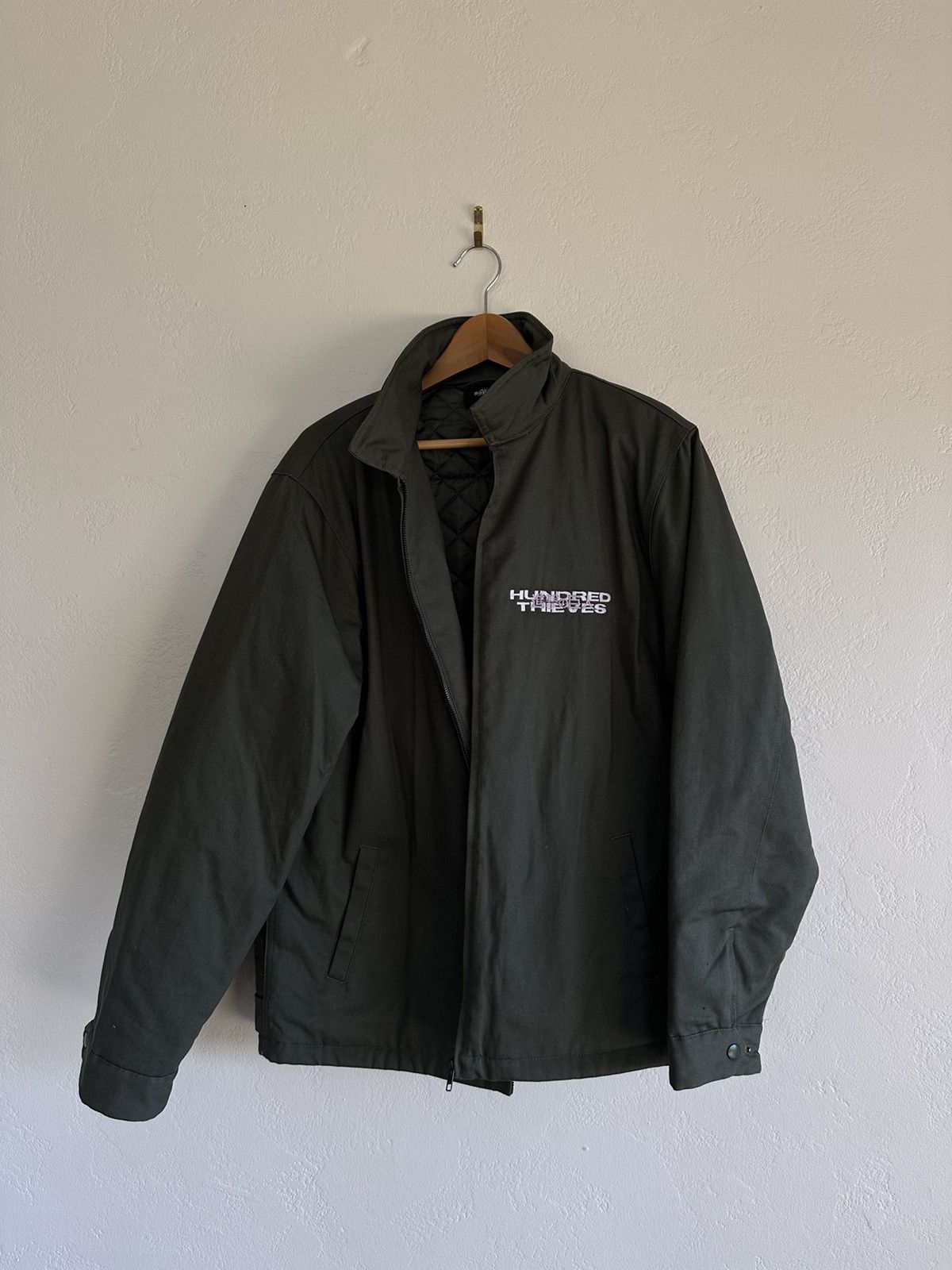 100 Thieves store bomber jacket