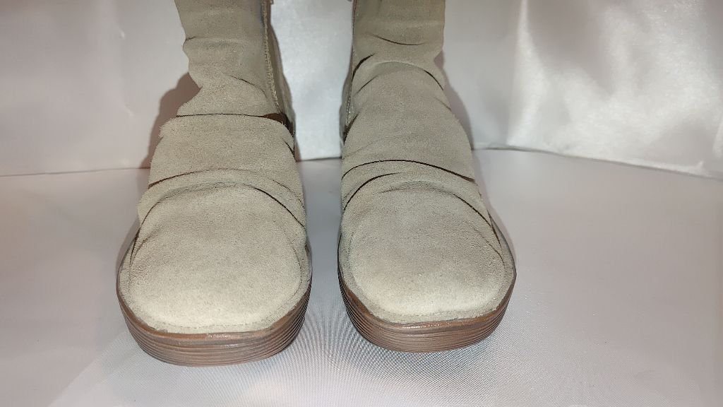 The Unbranded Brand Bionica Diablo Gilford Suede Boots Size 6M Size US 6 / IT 36 - 4 Thumbnail