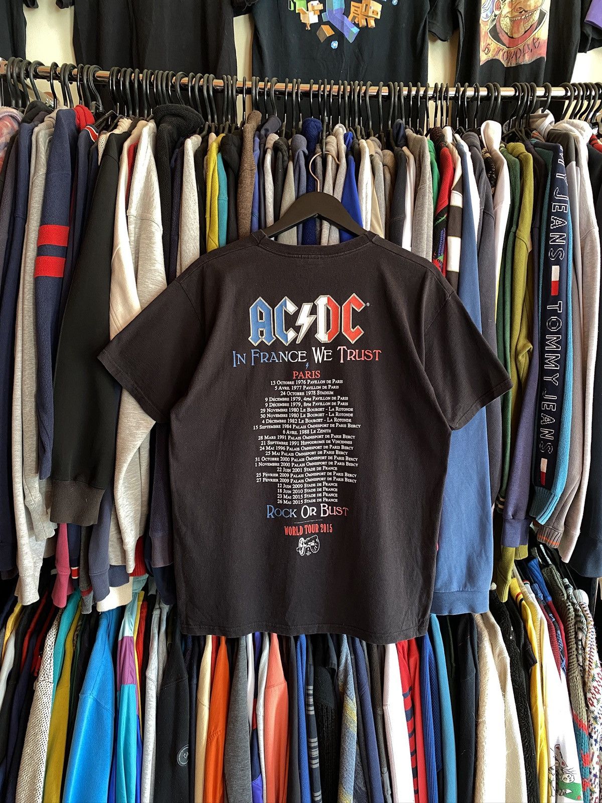Band Tees VINTAGE AC/DC FRANCE TOUR T-shirt Size US L / EU 52-54 / 3 - 3 Thumbnail