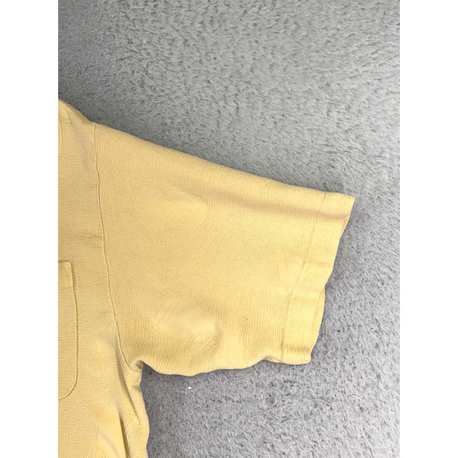 Tommy Bahama Tommy Bahama Shirt Men Medium Yellow Silk Button-Up Aloha Beach Hawaiian 100% Silk Short Sleeve Relaxed Glossy 90s, N/A—Girls not applicable Size US M / EU 48-50 / 2 - 2 Thumbnail