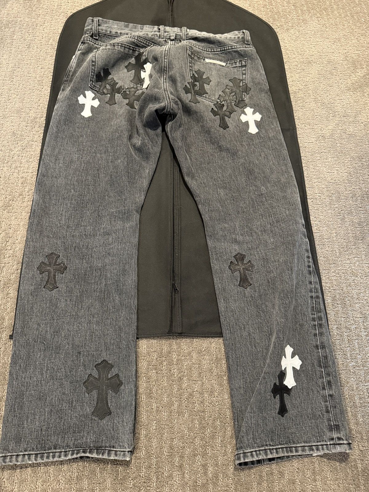 Chrome Hearts Chrome Hearts Black & White Cross Patch Flame Knee Jeans Size US 36 / EU 52 - 2 Thumbnail