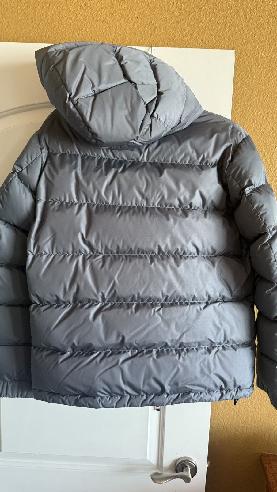 Moncler Moncler #MONCLER Grey Down Puffer Jacket – Size 3 Size US M / EU 48-50 / 2 - 10 Thumbnail