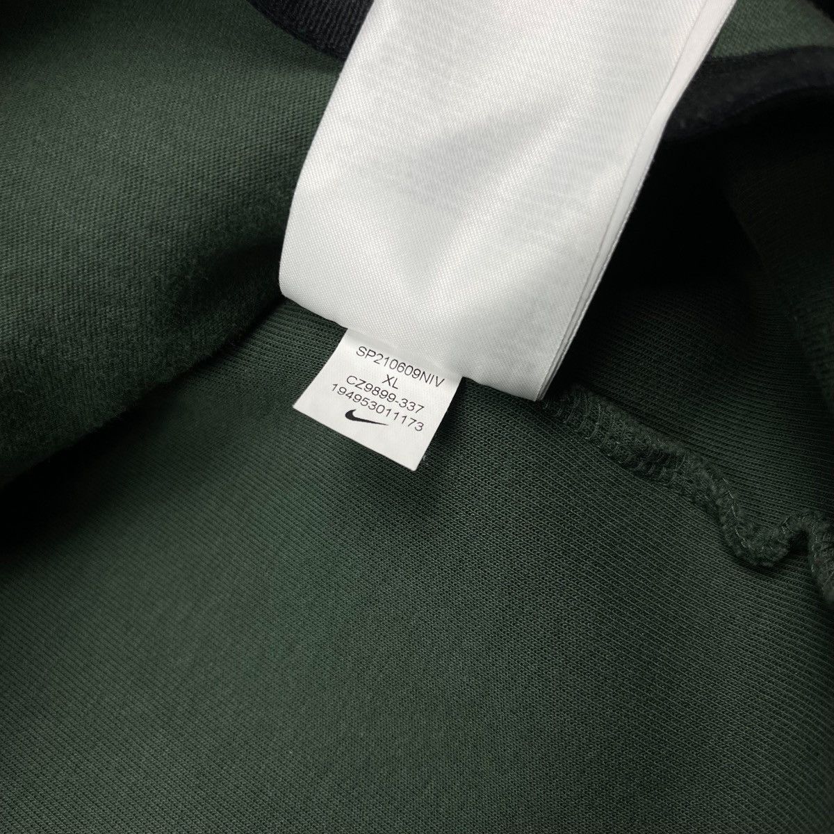 Nike Nike M SW Tech Fleece Hoodie Size US XL / EU 56 / 4 - 8 Thumbnail