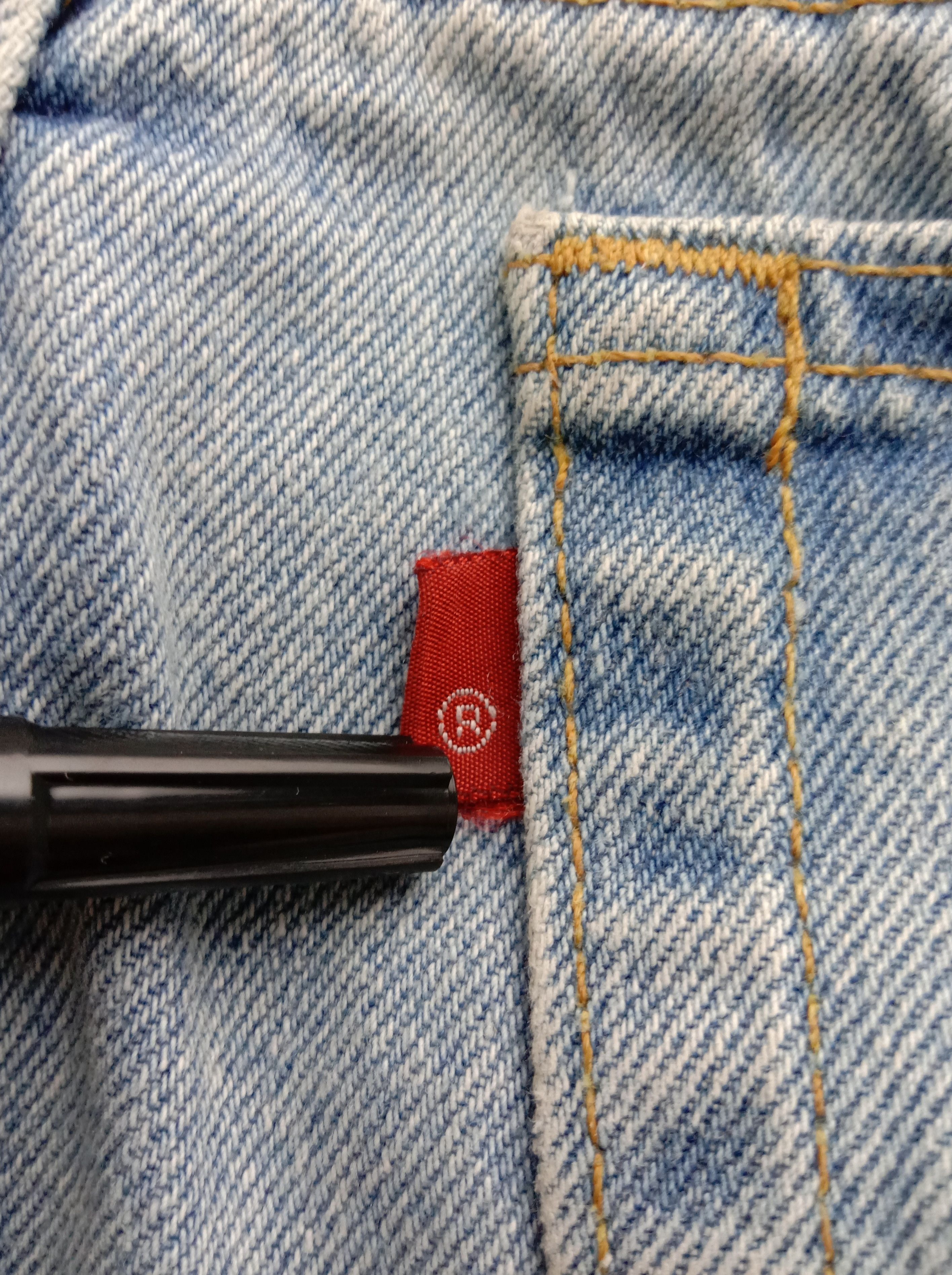 Levi's Vintage 90s Levi’s 555 Jeans Light Wash Relaxed Fit Denim Size US 38 / EU 54 - 11 Thumbnail