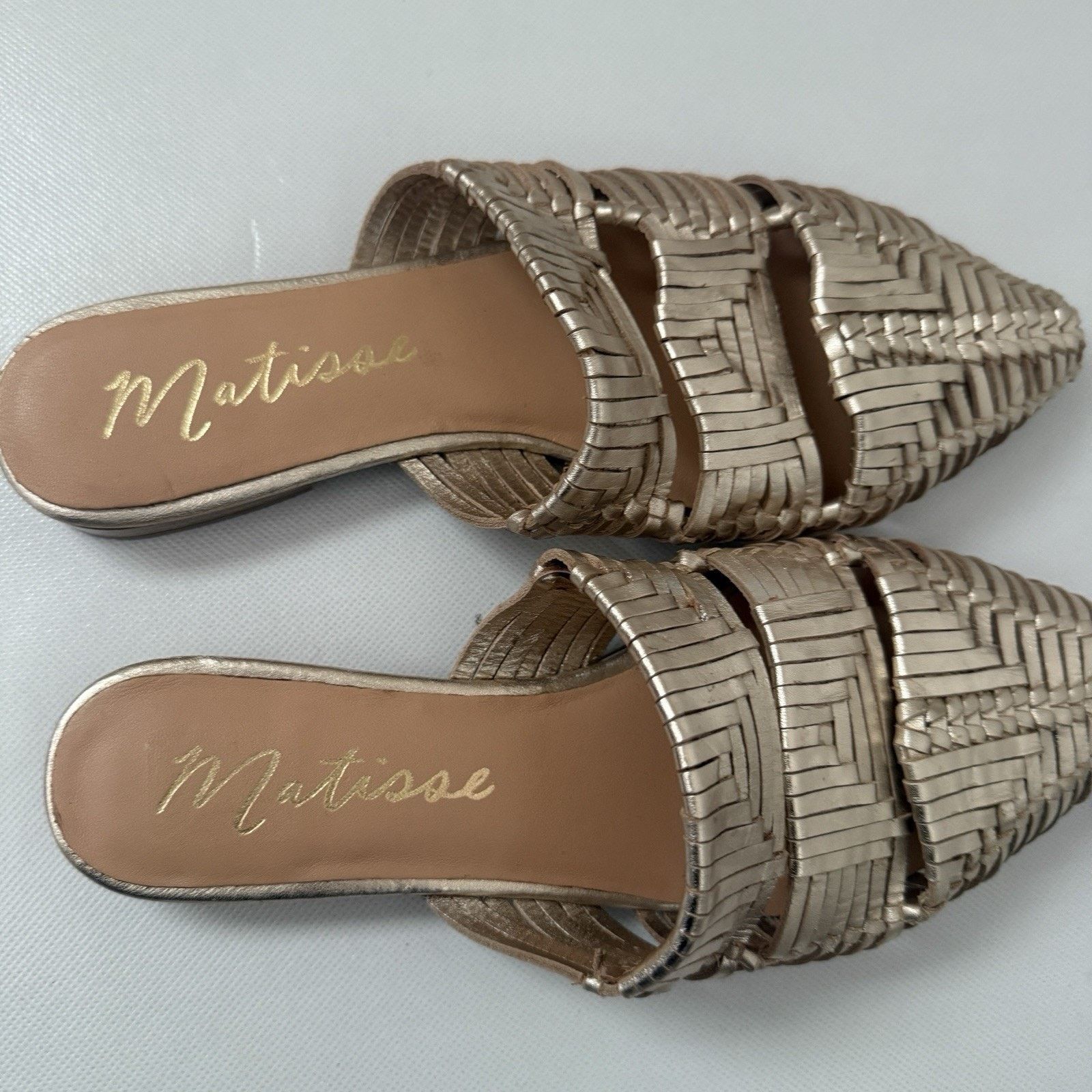 Matisse MATISSE East End Woven Gold Boho Leather Huarache Mules Size US 7 / IT 37 - 6 Thumbnail