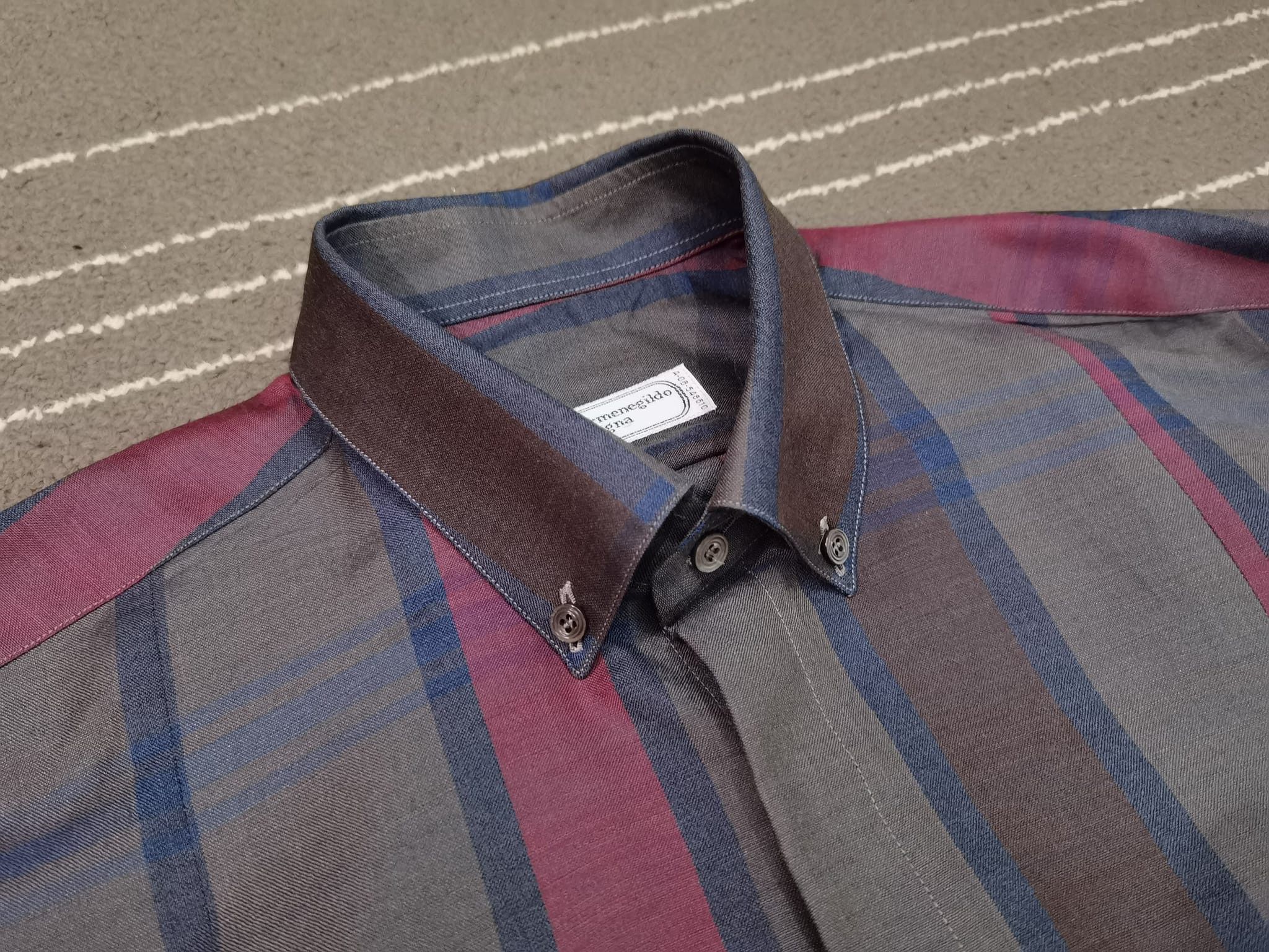 Ermenegildo Zegna Ermenegildo Zegna woman button up S 3454 Size S / US 4 / IT 40 - 8 Thumbnail
