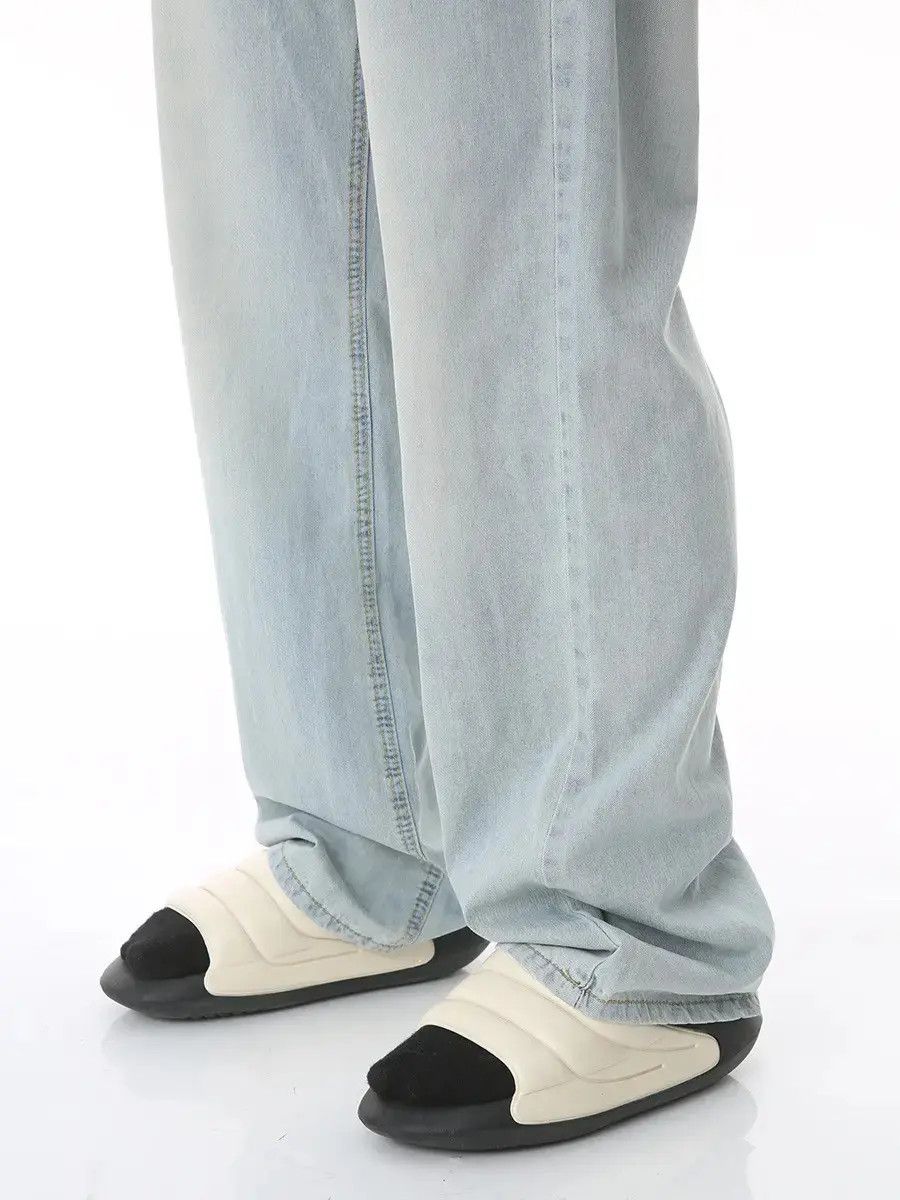 Japanese Brand Retro loose straight leg casual jeans Size US 32 / EU 48 - 2 Thumbnail