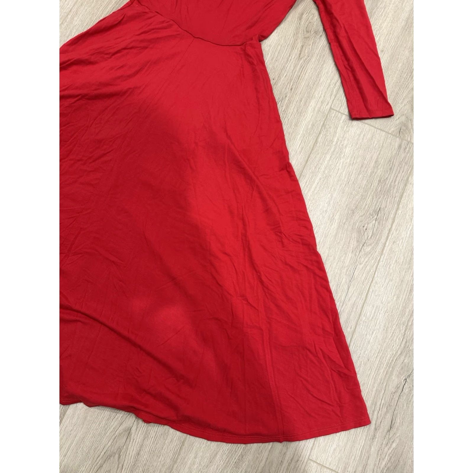 Reformation Reformation Dress Womens Small Red Tencel Scoop Neck A-Line Midi Short Sleeve - Flaws Size 28" / US 6 / IT 42 - 2 Thumbnail