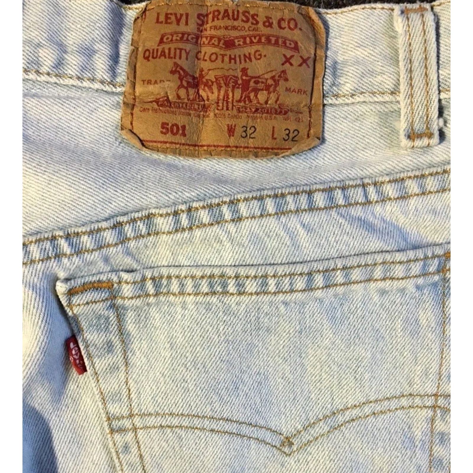 Levi's VINTAGE Levi's 501 Jeans Men 30 Jeans Distressed Button Fly Blue 80s 90s Grunge Punk USA Made Size US 30 / EU 46 - 3 Thumbnail