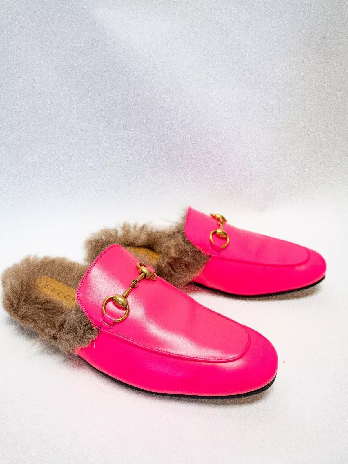 GUCCI Princetown Horsebit Neon Pink Loafer Wool Fur Flat