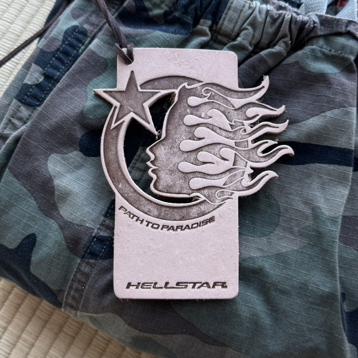 HELLSTAR Hellstar Cargo Pants in Camo Green Size US 32 / EU 48 - 3 Thumbnail