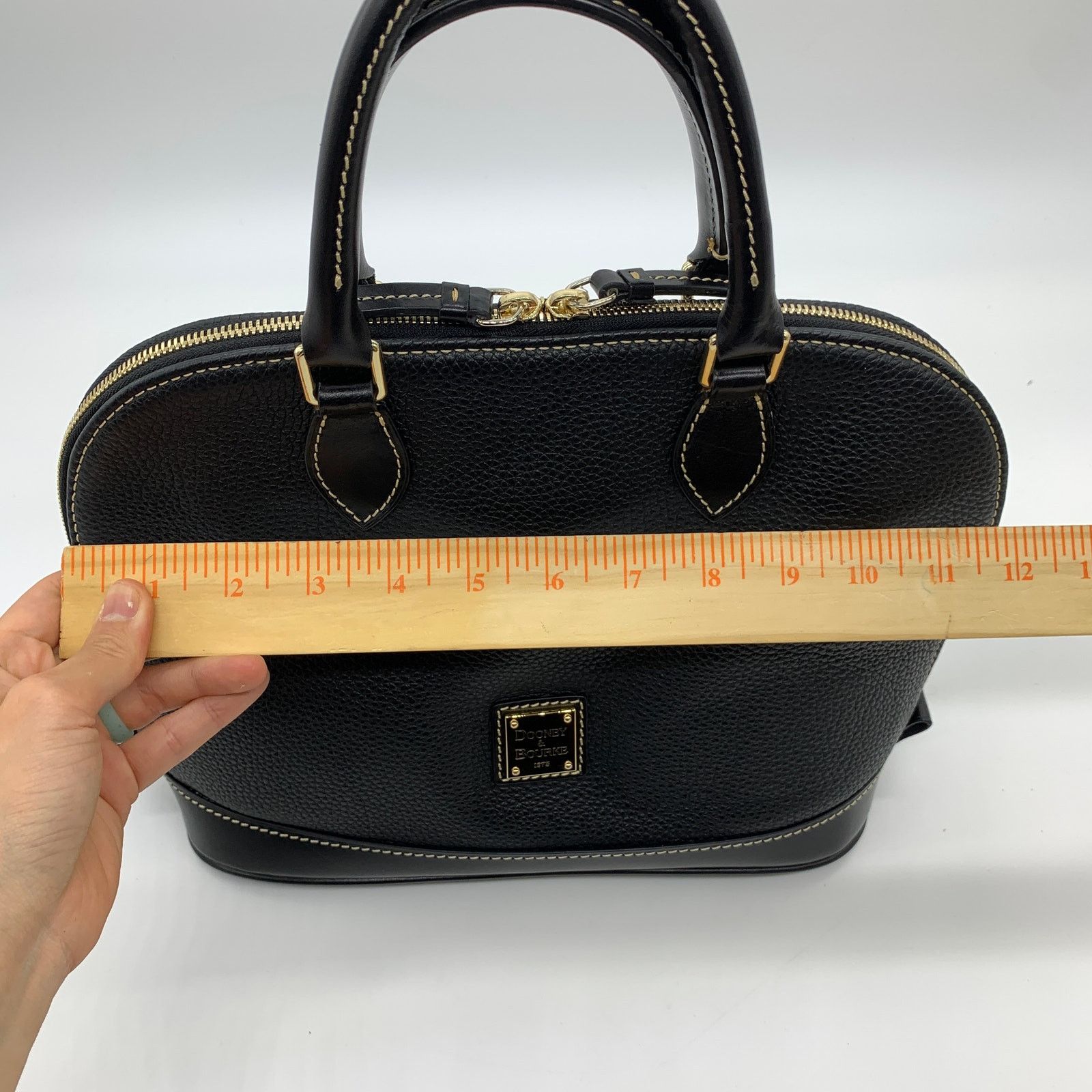 Dooney & Bourke Dooney & Bourke Black Pebble Leather Purse Zip Satchel Size ONE SIZE - 4 Thumbnail