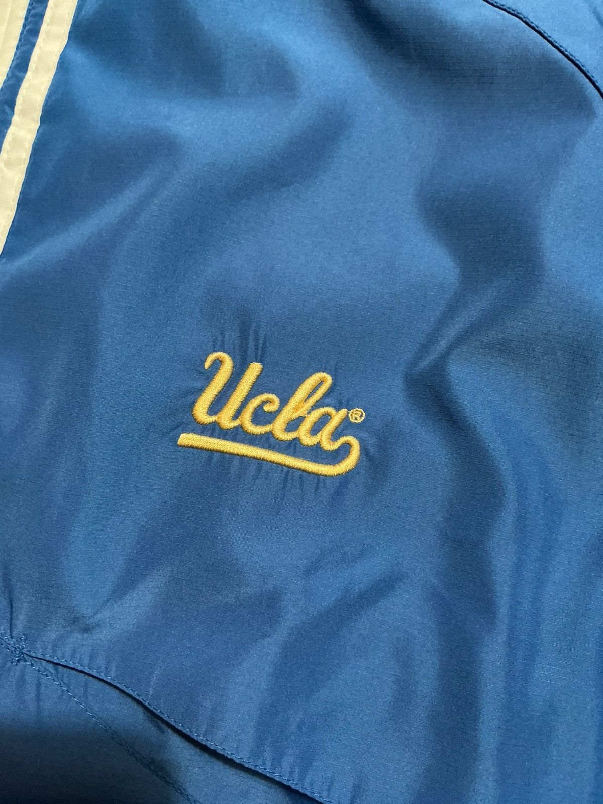 Adidas Adidas Climalite UCLA Bruins Sideline Windbreaker Zip Jacket Size US XL / EU 56 / 4 - 6 Thumbnail