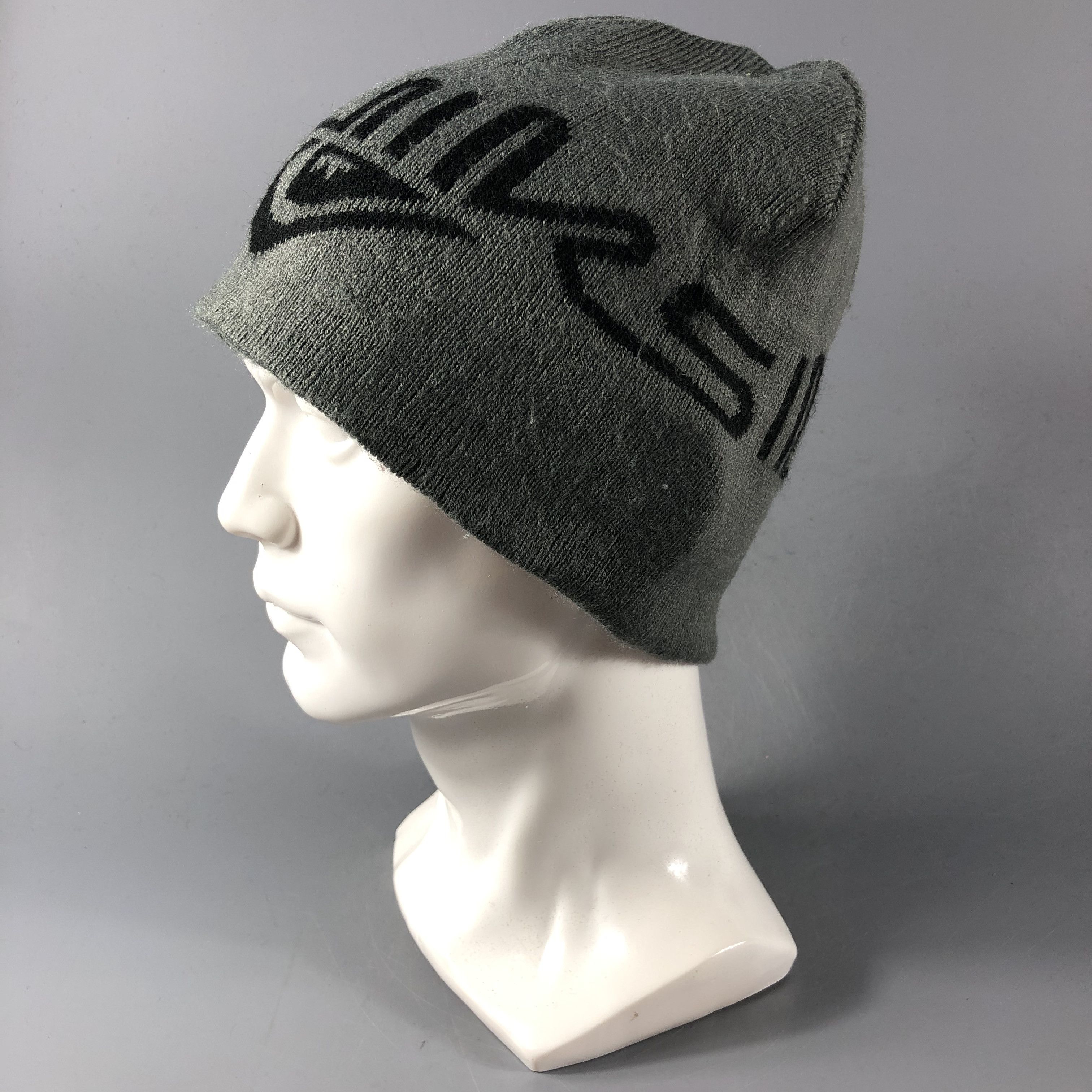 Quiksilver Quiksilver Sport Beanie Snowcap Snow Hat B540 Size ONE SIZE - 2 Thumbnail