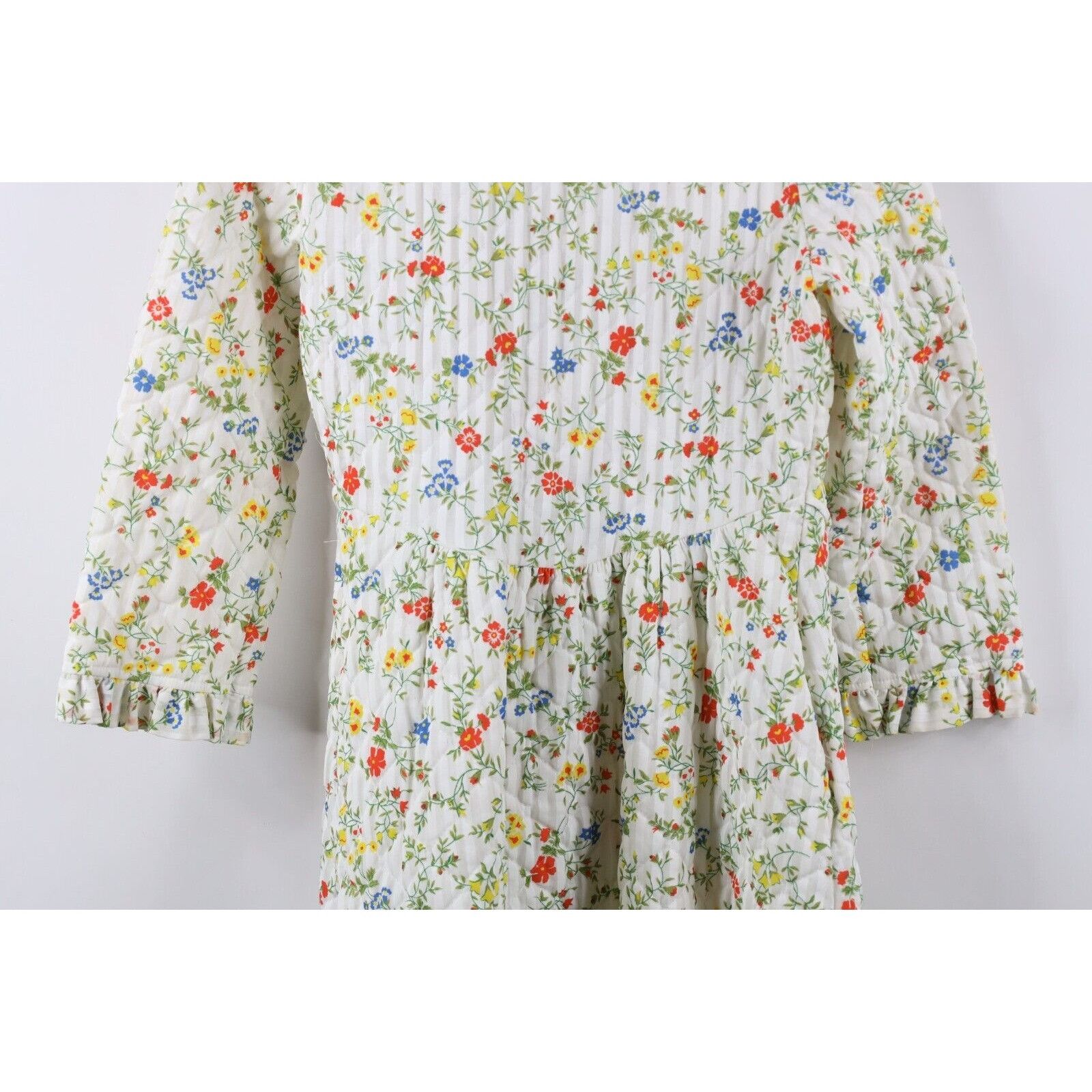 Vintage Vintage 90s Country Primitive Prairie Quilted Flower Robe Size ONE SIZE - 18 Thumbnail