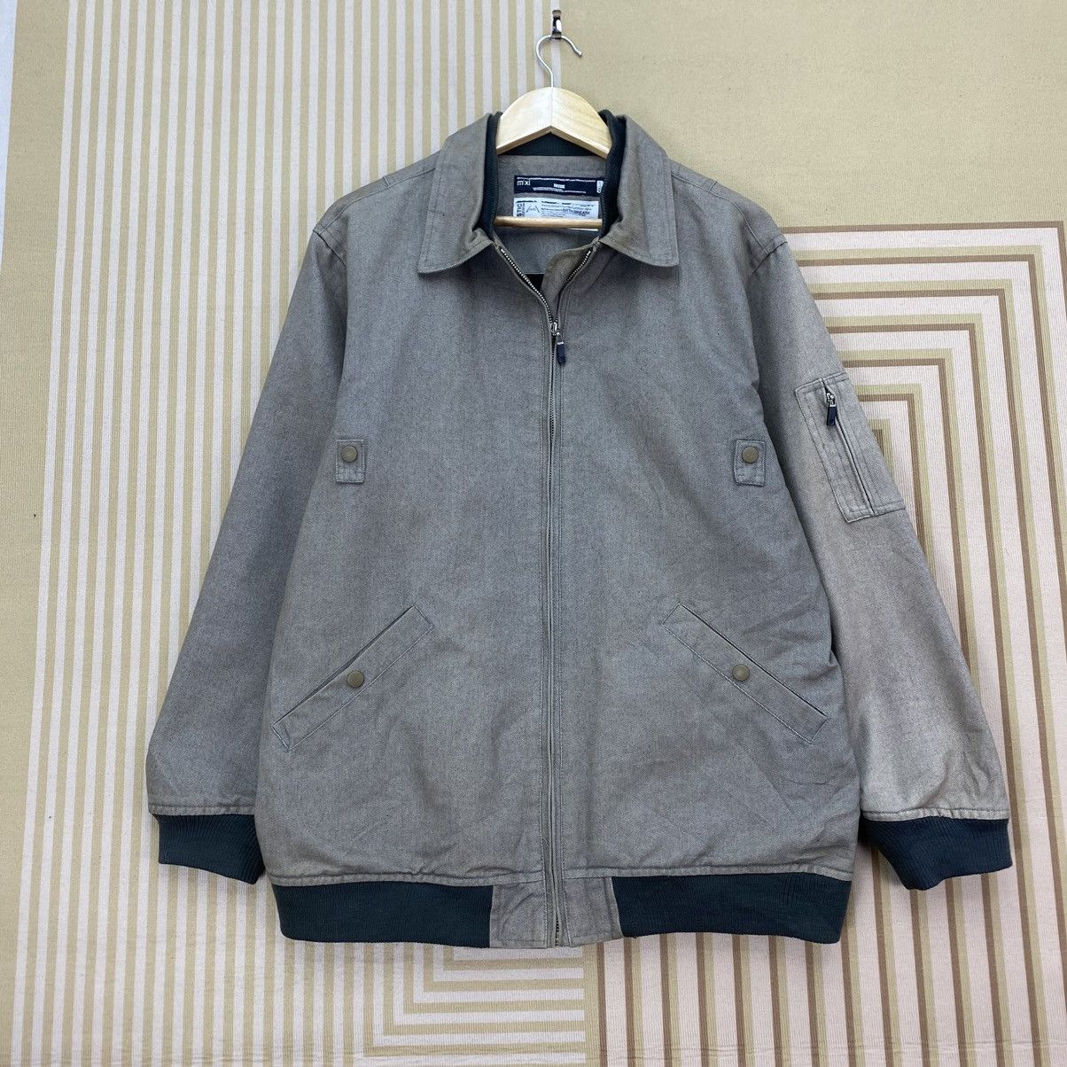 Japanese Brand 🫶Vintage Japanese Brand Breath Invinciblearmurda Faded Bombe Size US L / EU 52-54 / 3 - 1 Thumbnail