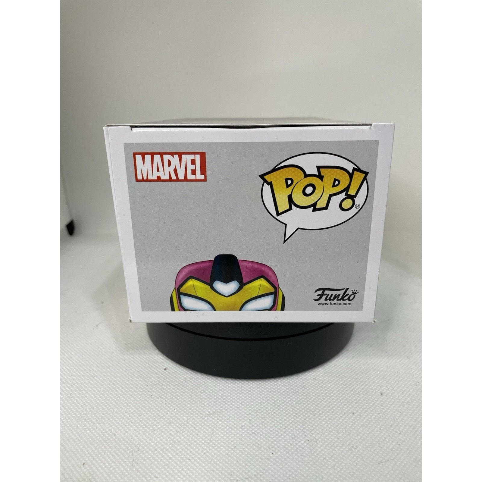 Marvel Comics Funko Pop! Ironheart (Chase) (Glows in the Dark) - PIAB #687 Size ONE SIZE - 10 Thumbnail