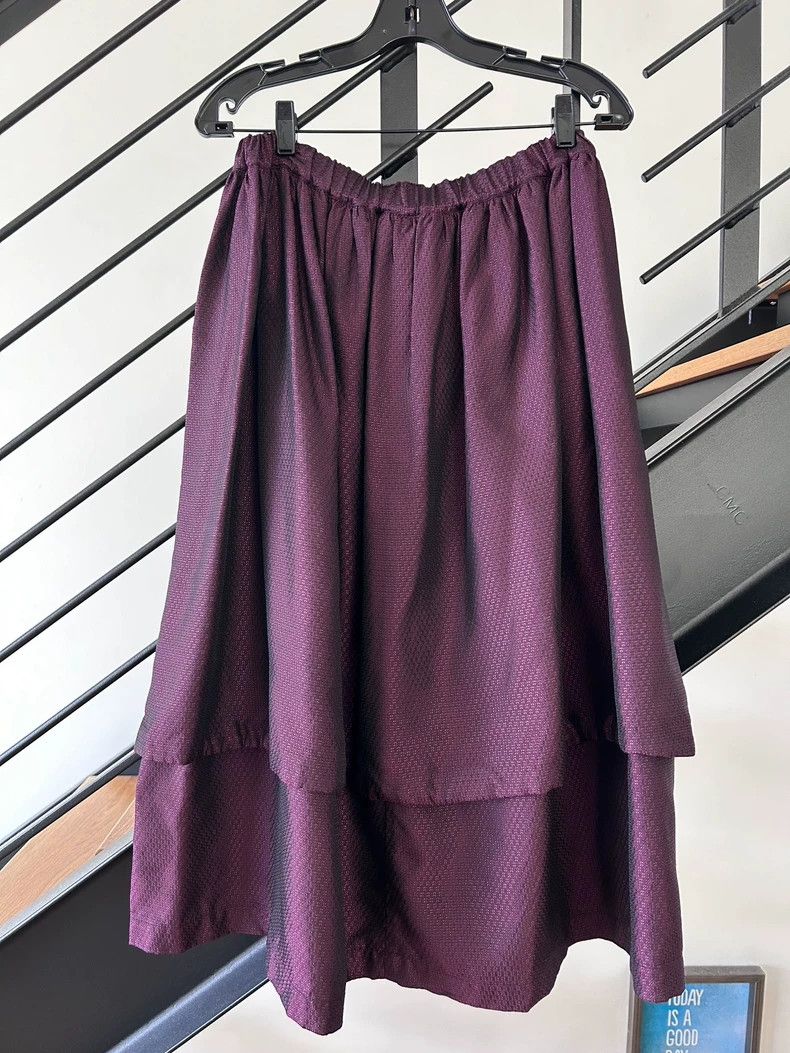 Comme des Garcons Comme Des Garcons size M Burgundy Skirt Size 24" / US 00 / IT 34 - 1 Thumbnail