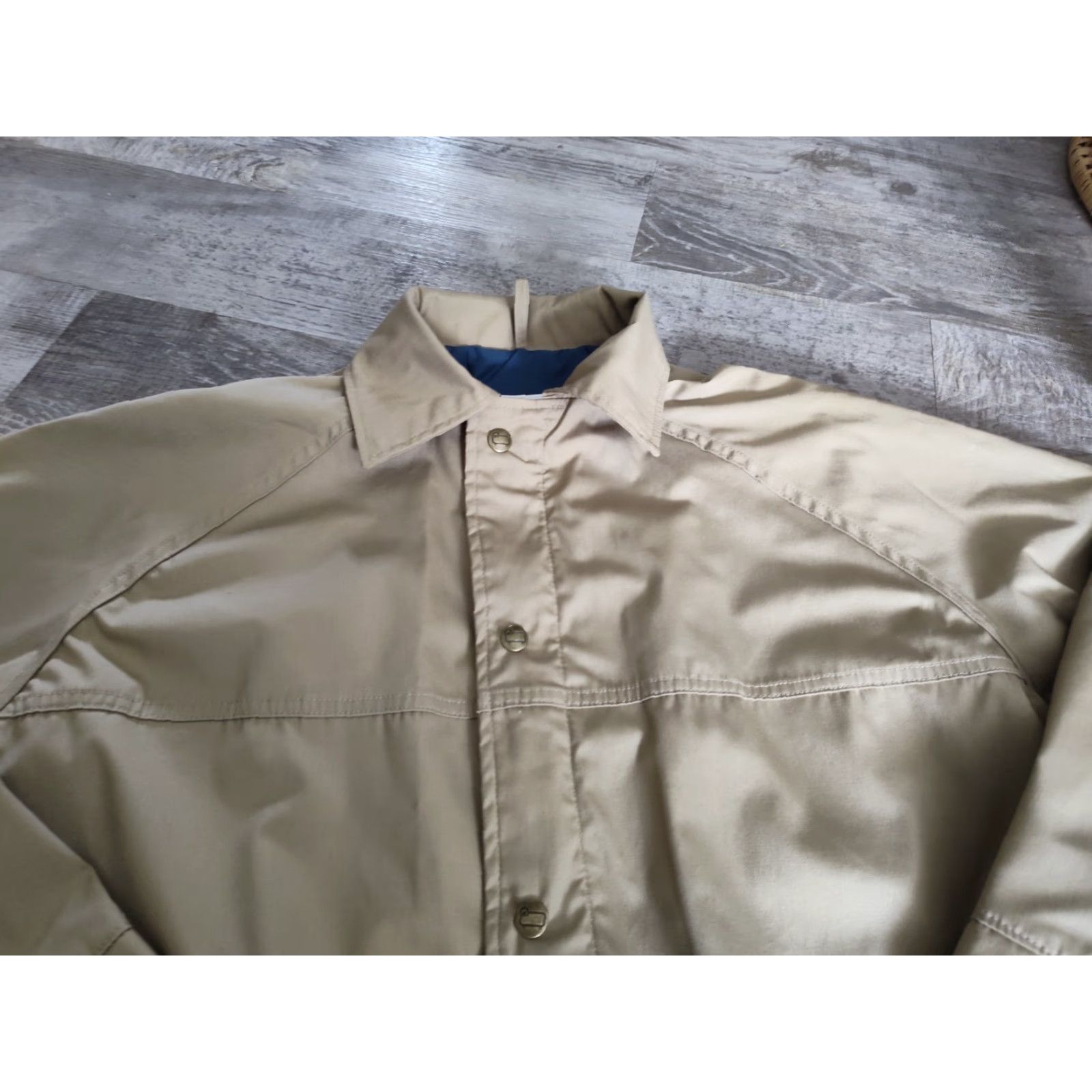 Vintage VINTAGE Woolrich Jacket Parka Barn/Chore Tan Women's L USA 80s Solid Woolrich The Woolrich Woman 6801 Men/Women? Size L / US 10 / IT 46 - 5 Thumbnail