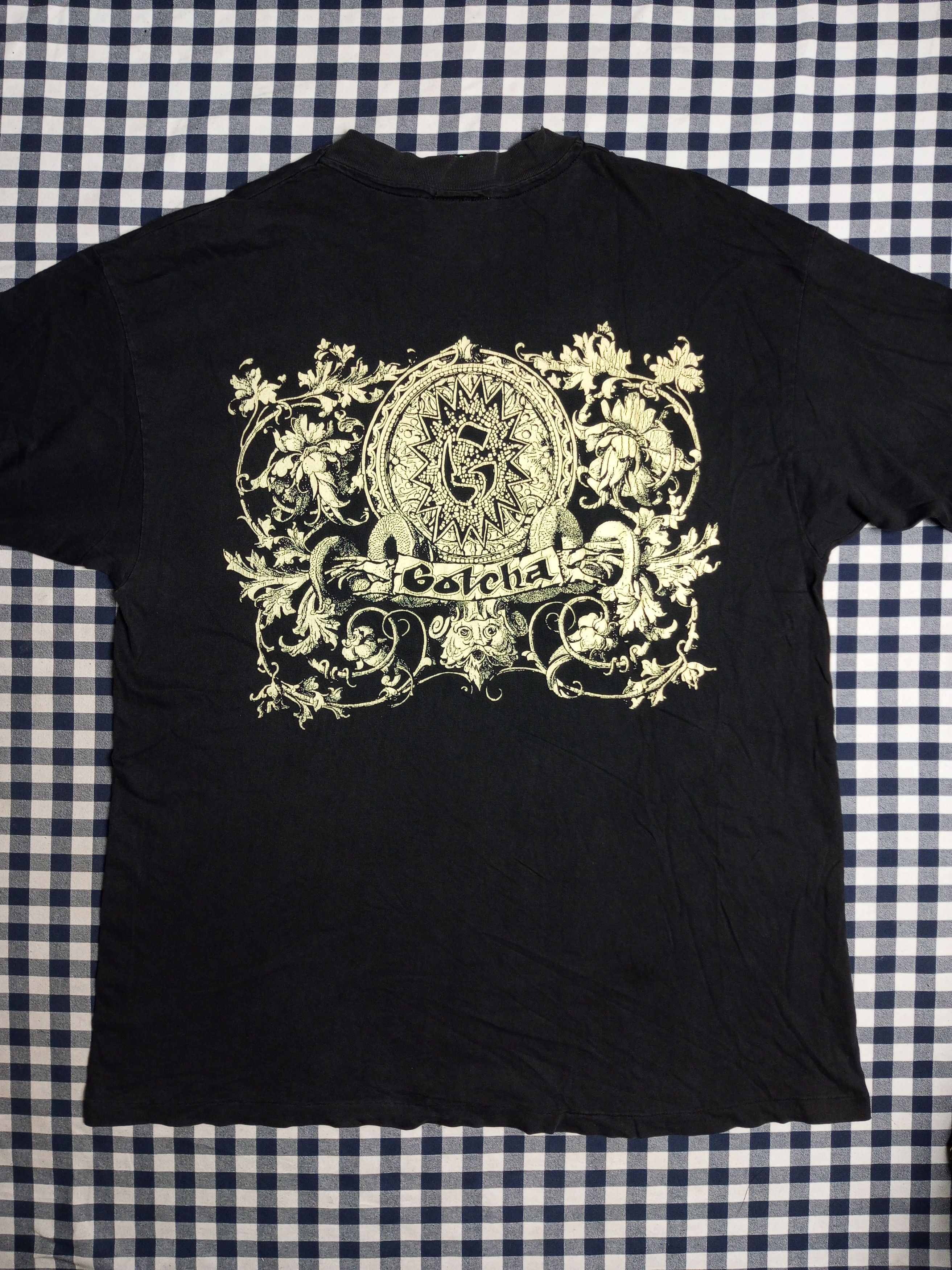 Vintage 90s Gotcha T-shirt Sun Faded Rare!