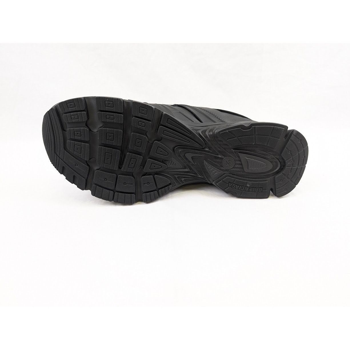 Balenciaga o1rshd1 Nappa Silk Phantom Sneakers in Black Size US 12 / EU 45 - 11 Thumbnail