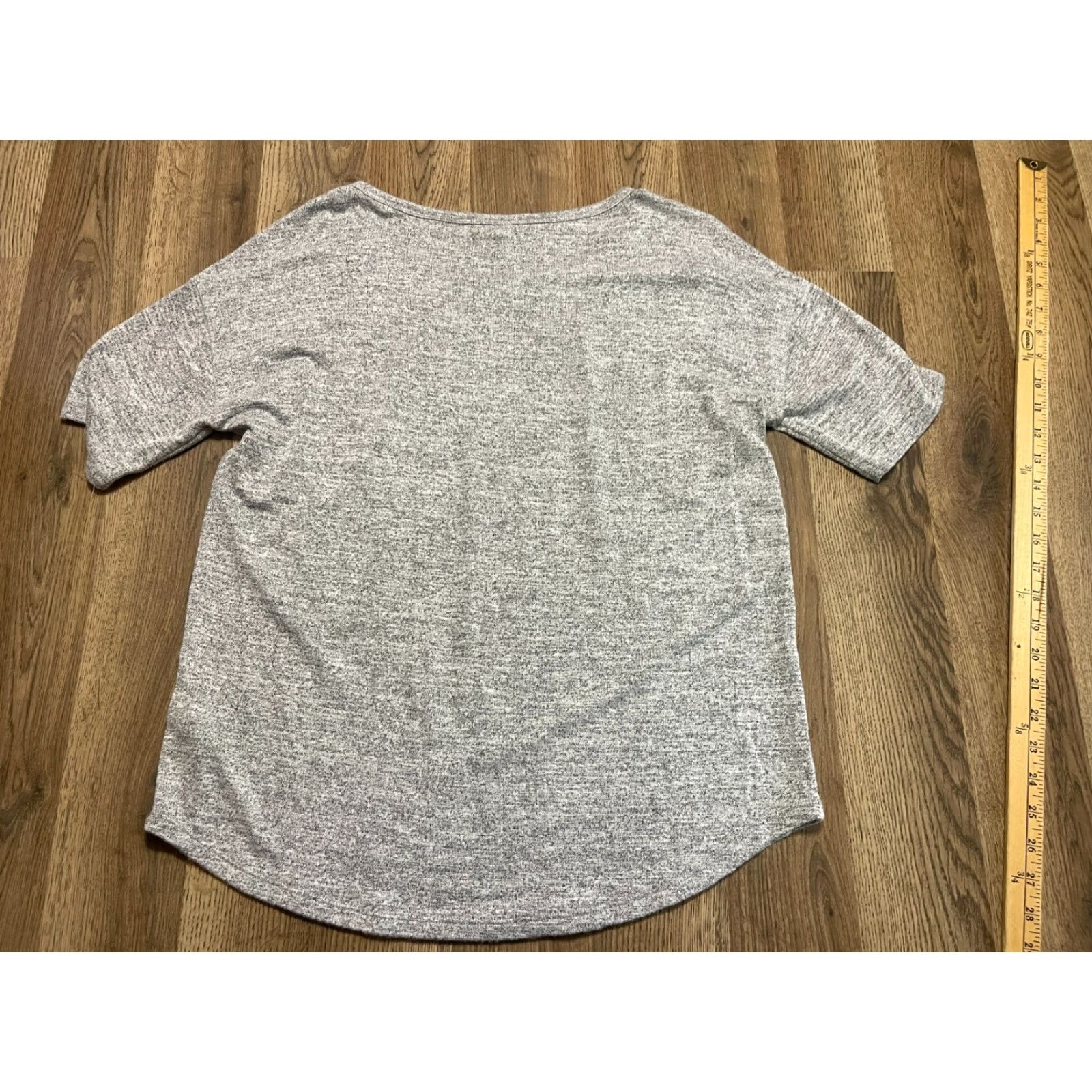 Gap Gap Shirt Women's Medium Grey Round Neck Short Sleeve T-Shirt Casual Regular Modern Basic, Pullover, Free Return, Gap Size M / US 6-8 / IT 42-44 - 2 Thumbnail