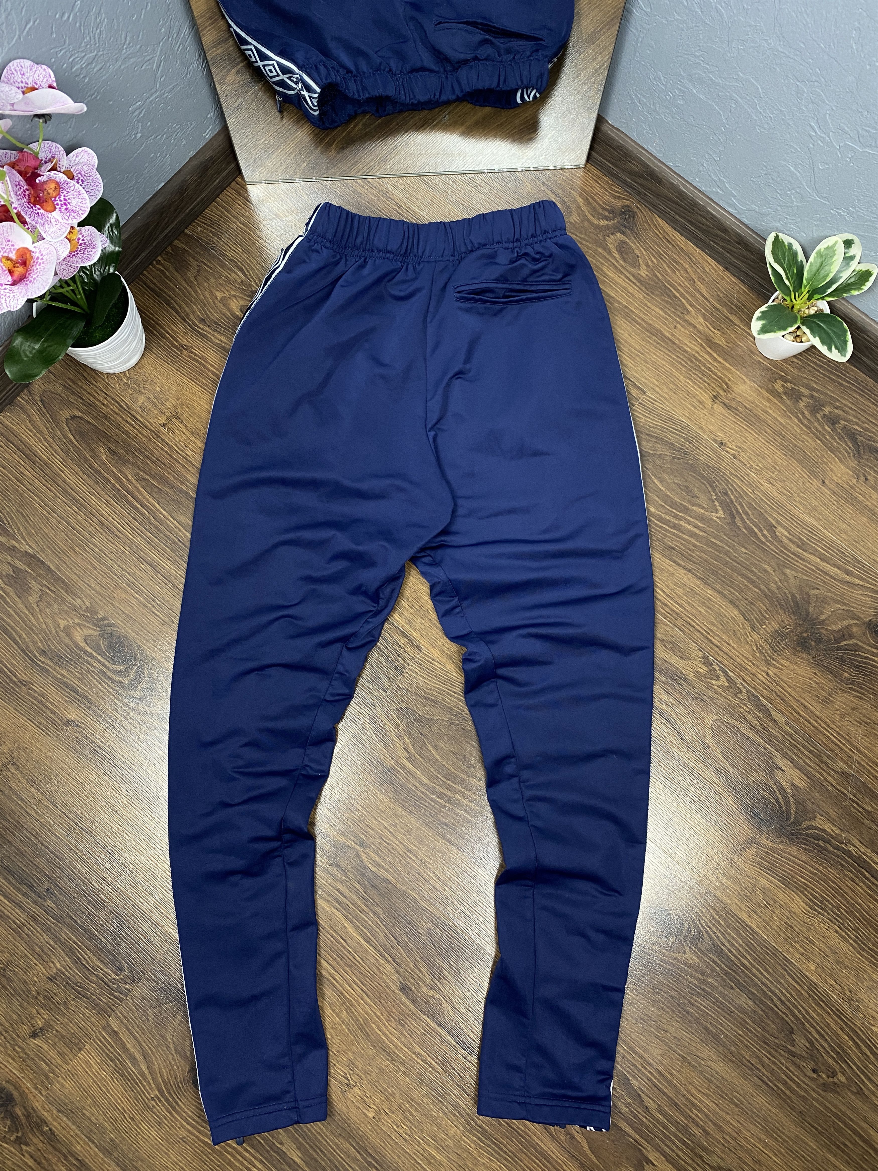 Umbro Umbro vintage logo sweatpants pants Size US 30 / EU 46 - 7 Thumbnail