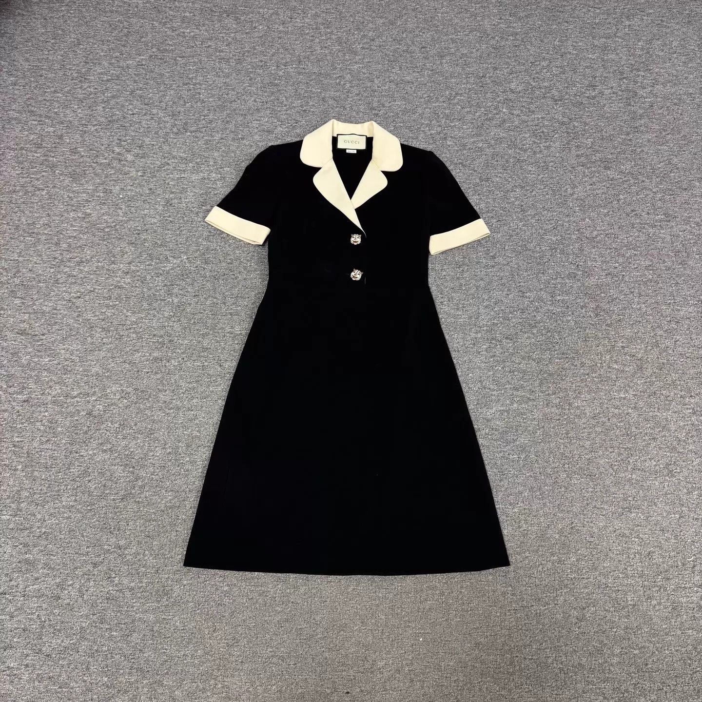 Gucci Gucci black white colorblock lapel cinched dress Size S / US 4 / IT 40 - 1 Thumbnail