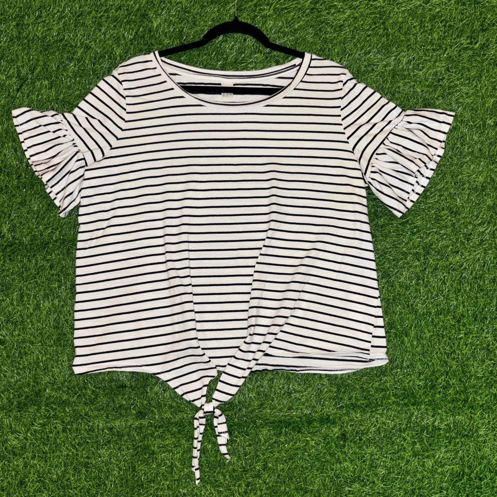 Other Women's Black/white Striped Tie Front Blouse Size XL / US 12-14 / IT 48-50 - 1 Thumbnail