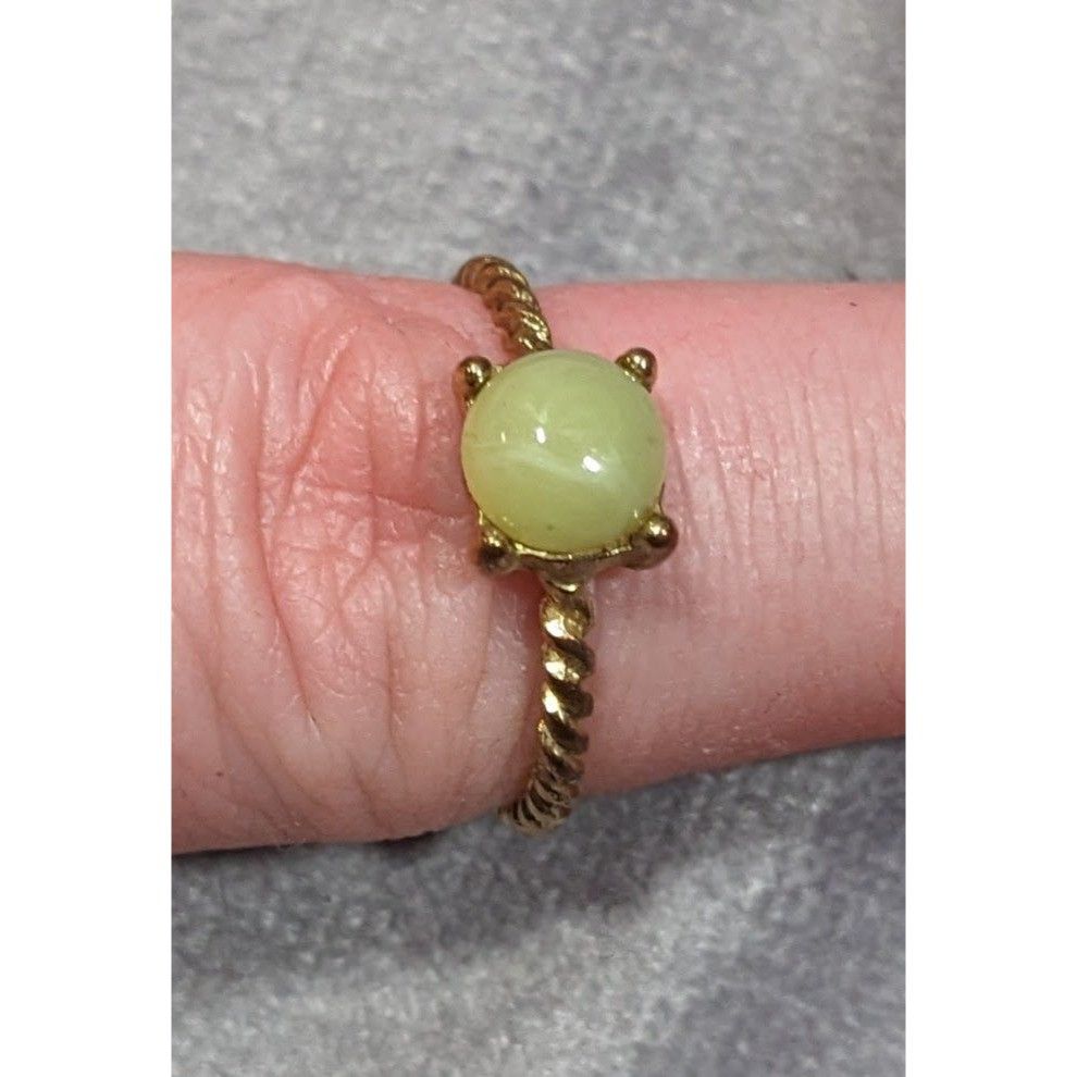 Other Simple Twisted Gold Tone Ring With Small Green Cabochon Size Size ONE SIZE - 9 Thumbnail