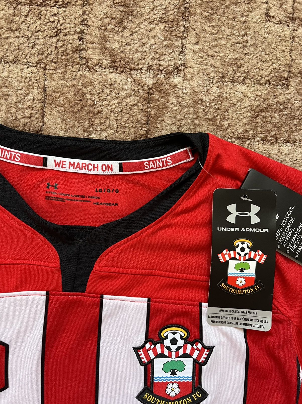 Under Armour Southampton FC 2018 2019 Home Under Armour Football Jersey Size US S / EU 44-46 / 1 - 3 Thumbnail