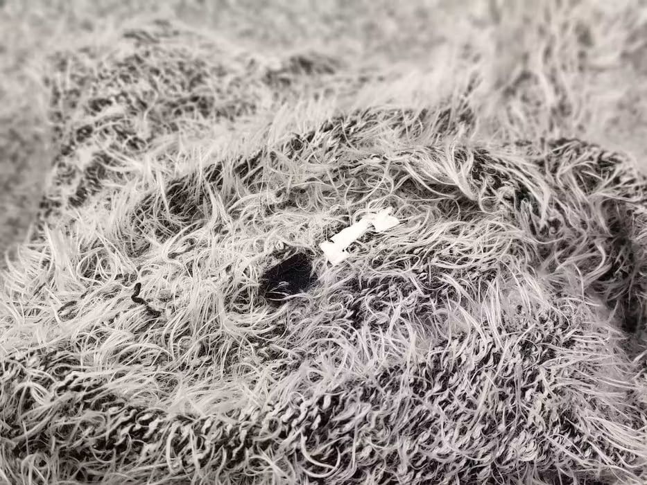 Japanese Brand Vintage Japanese Gray Mohair Style Fuzzy Cardigan Hype Y2K Size US S / EU 44-46 / 1 - 7 Thumbnail