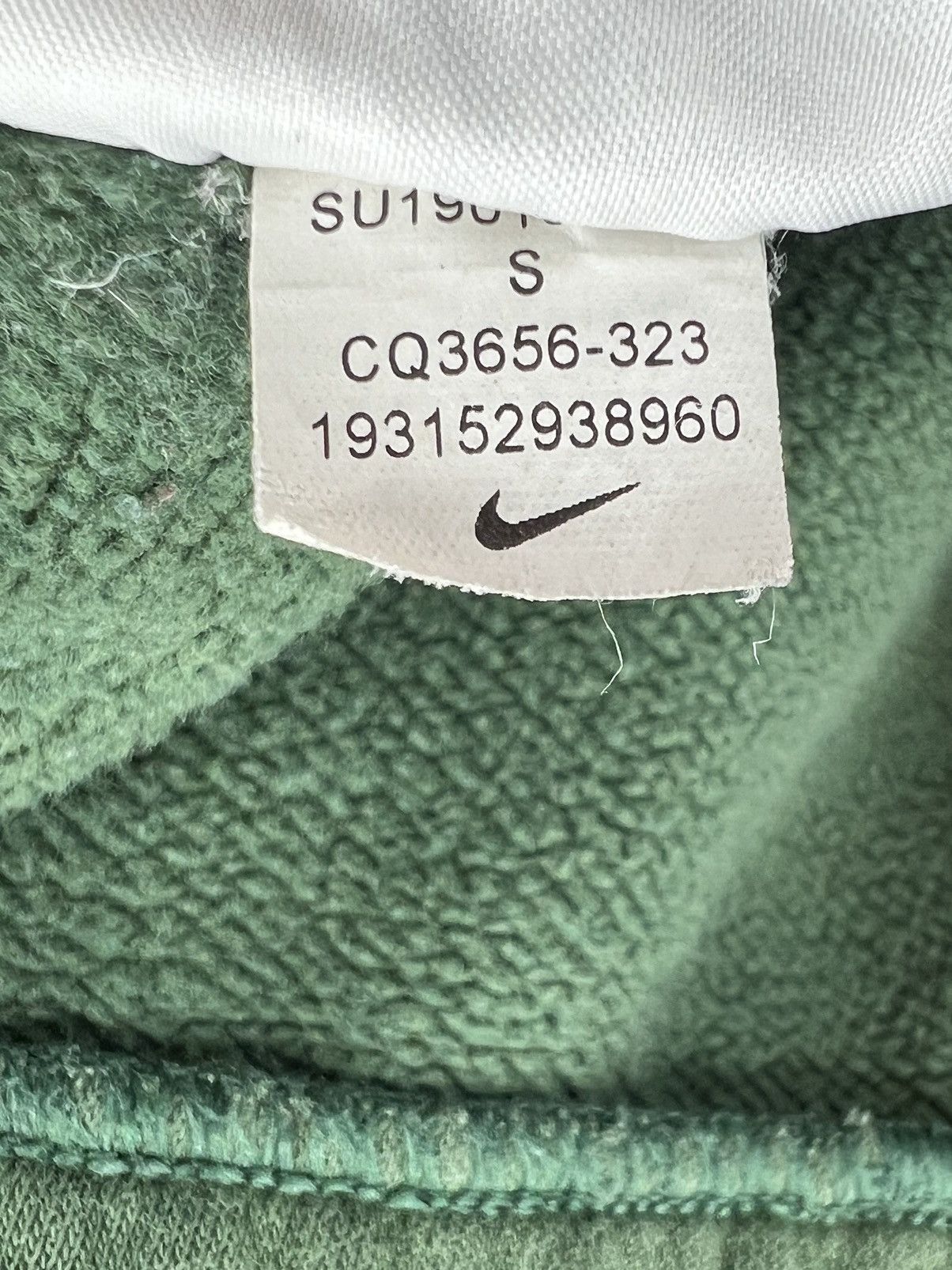 Nike Nike Stranger Things Hawkins High Sweatpants Small CQ3656 Size US 34 / EU 50 - 5 Thumbnail