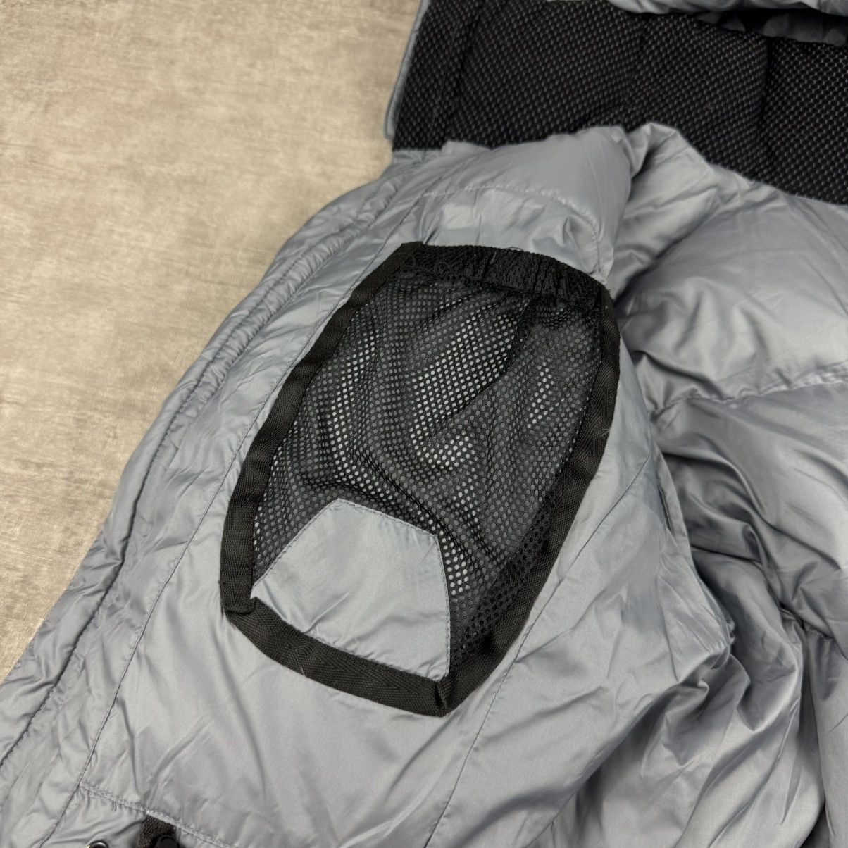 Haglofs Vintage Haglofs Puffer Jacket Size M / US 6-8 / IT 42-44 - 9 Thumbnail