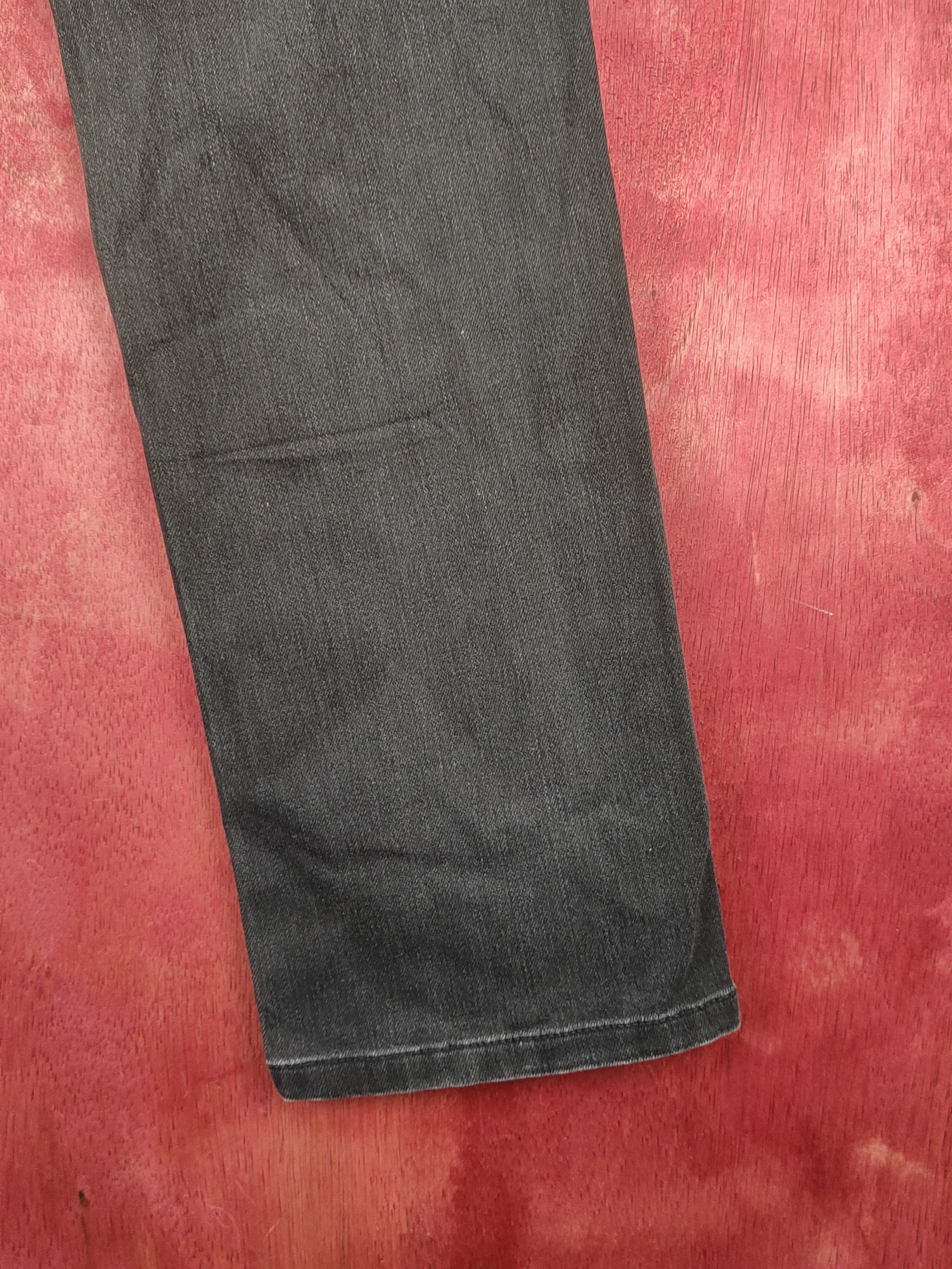 Japanese Brand Uniqlo japan fabric by kaihara Black Jeans #S1780 Size US 26 / EU 42 - 11 Thumbnail