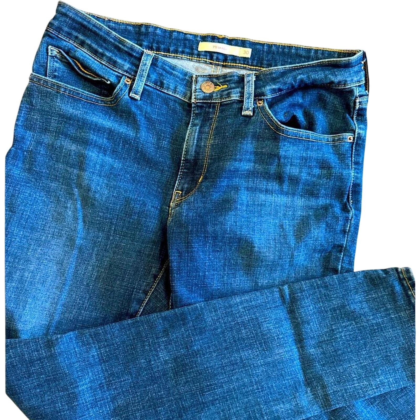 Levi's Levi Stylish Distressed Denim Jeans 711 Skinny Size 30" / US 8 / IT 44 - 1 Thumbnail