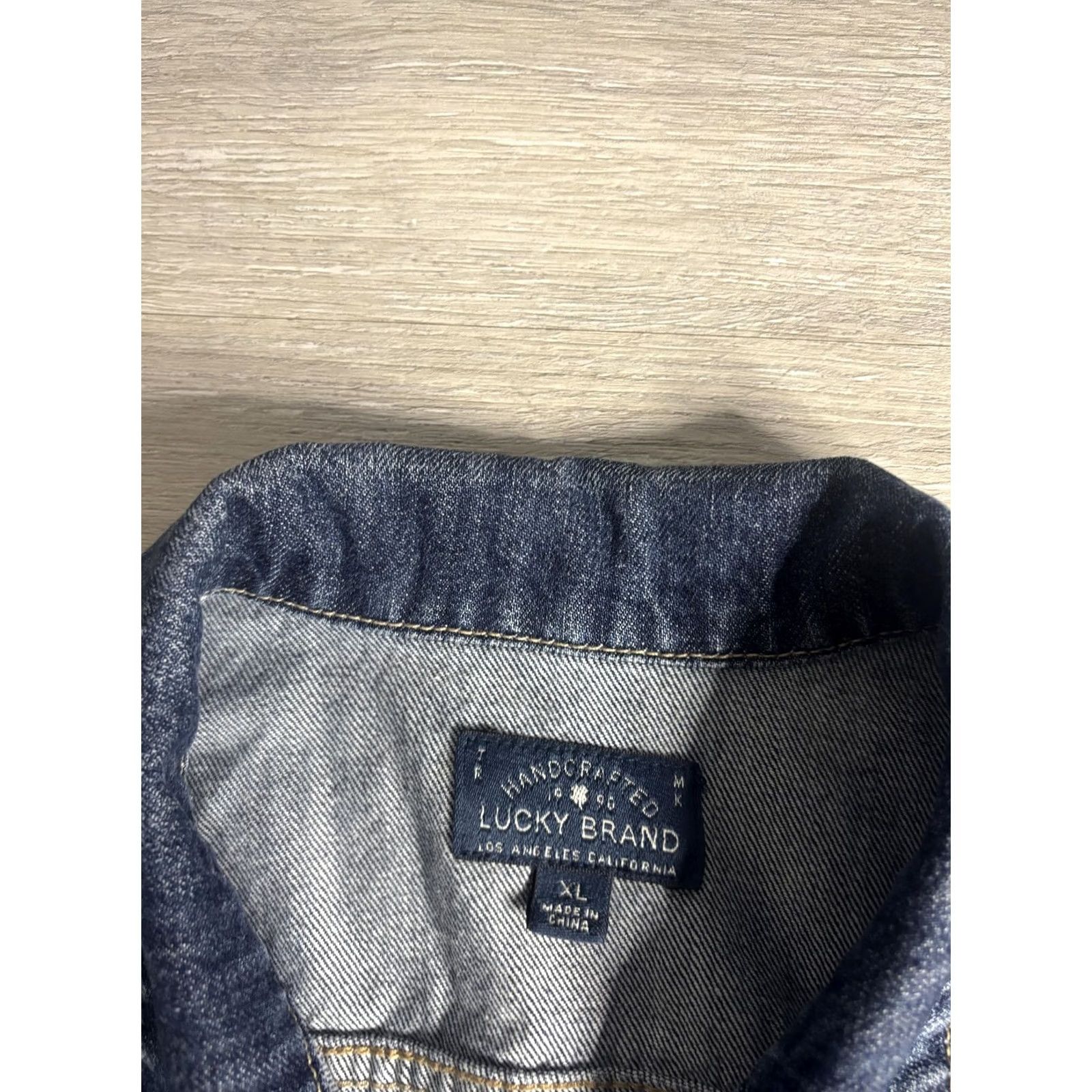 Lucky Brand Lucky Brand Denim Jacket Womens XL Blue Button Front Trucker Casual Unlined Size XL / US 12-14 / IT 48-50 - 3 Thumbnail